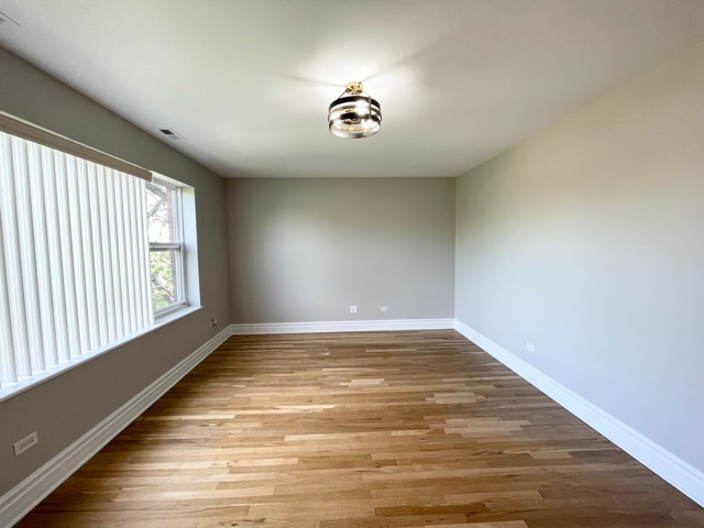 5656 N KIMBALL Avenue Unit: 3S