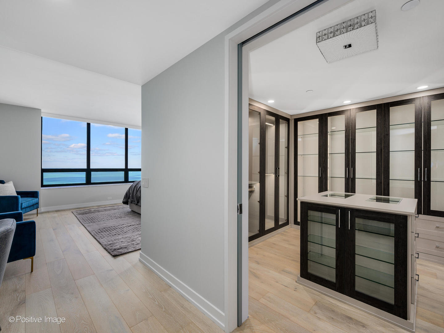 180 E Pearson Street Unit: 6501
