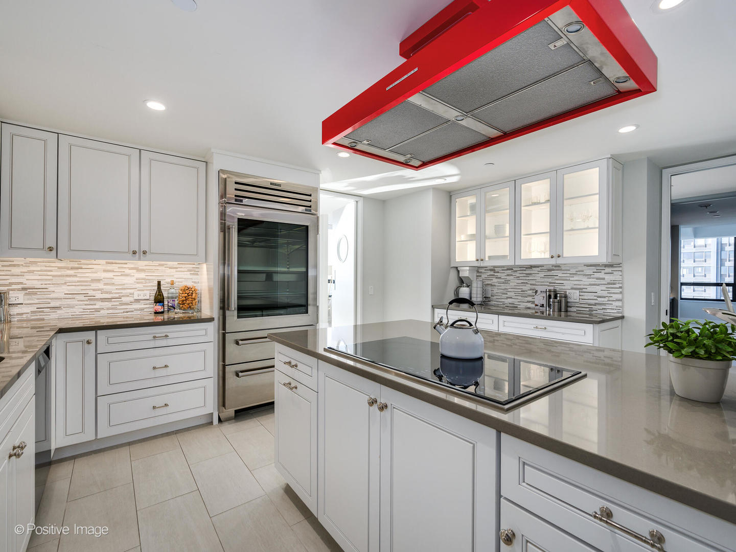 180 E Pearson Street Unit: 6501
