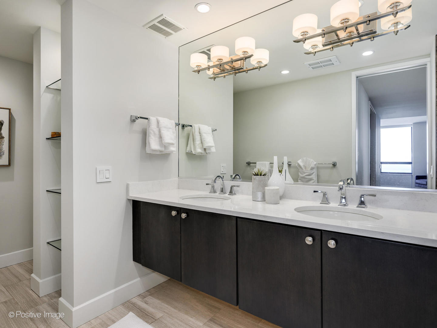 180 E Pearson Street Unit: 6501