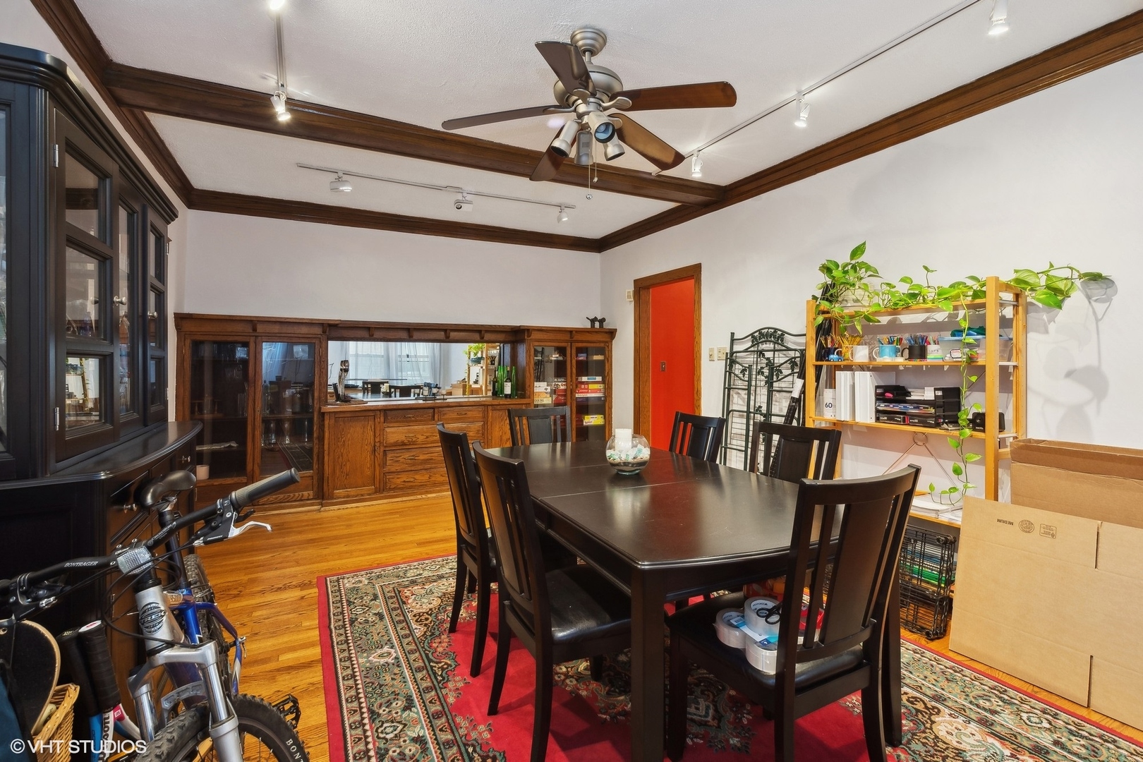 5450 S East View Park Unit: 1