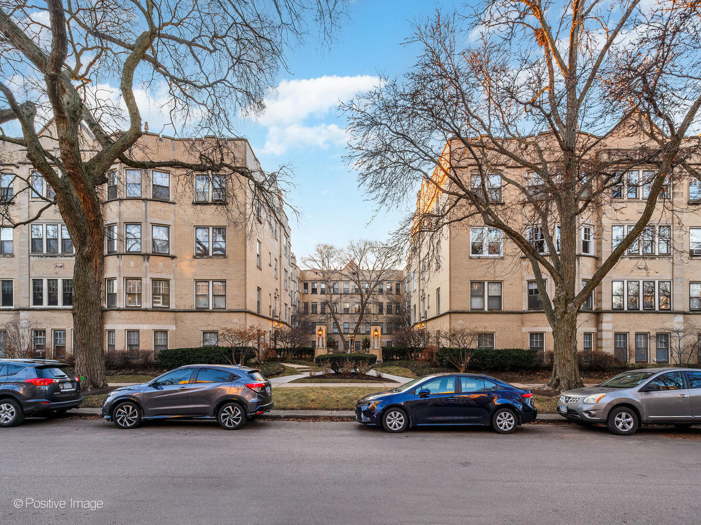 670 Hinman Avenue Unit: 1C