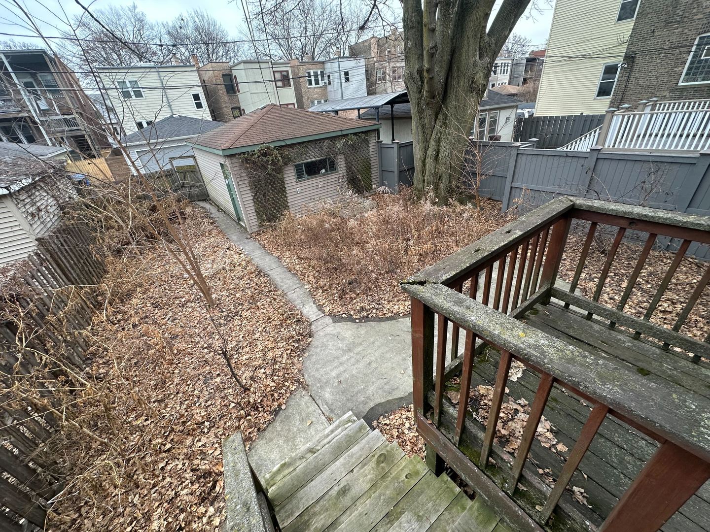 6541 N Bosworth Avenue