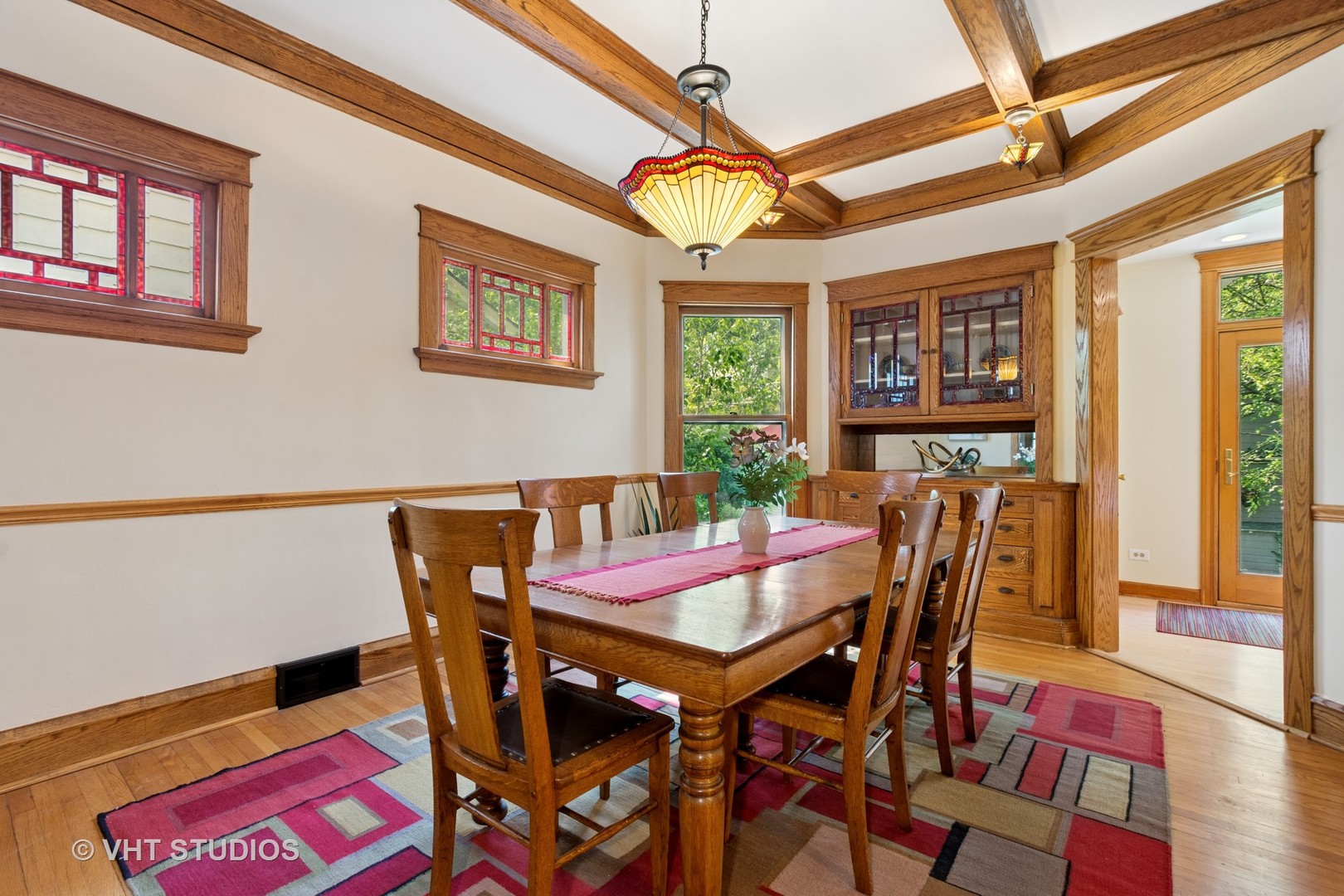 1515 W Glenlake Avenue