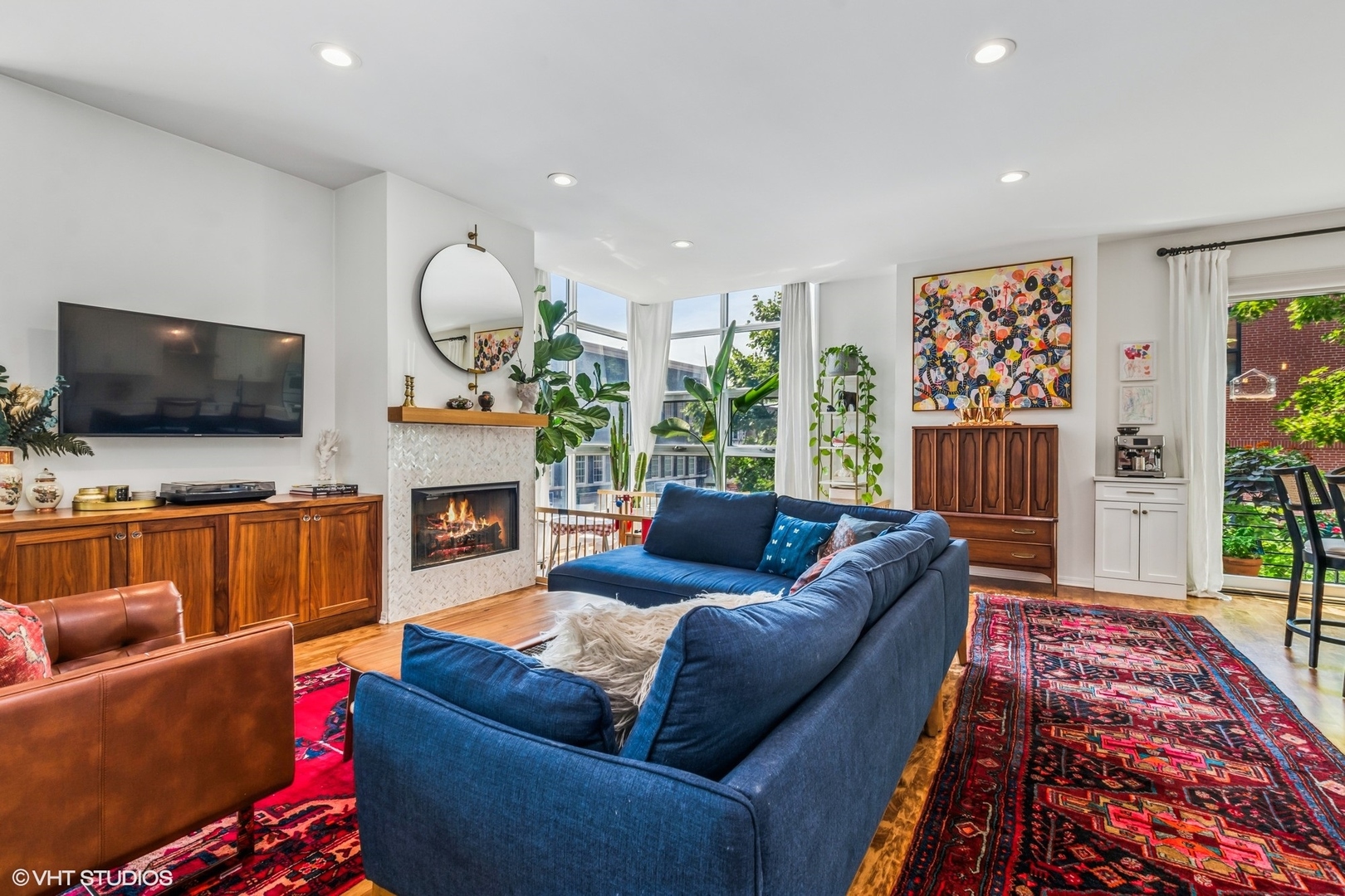 2008 W Willow Street Unit: C