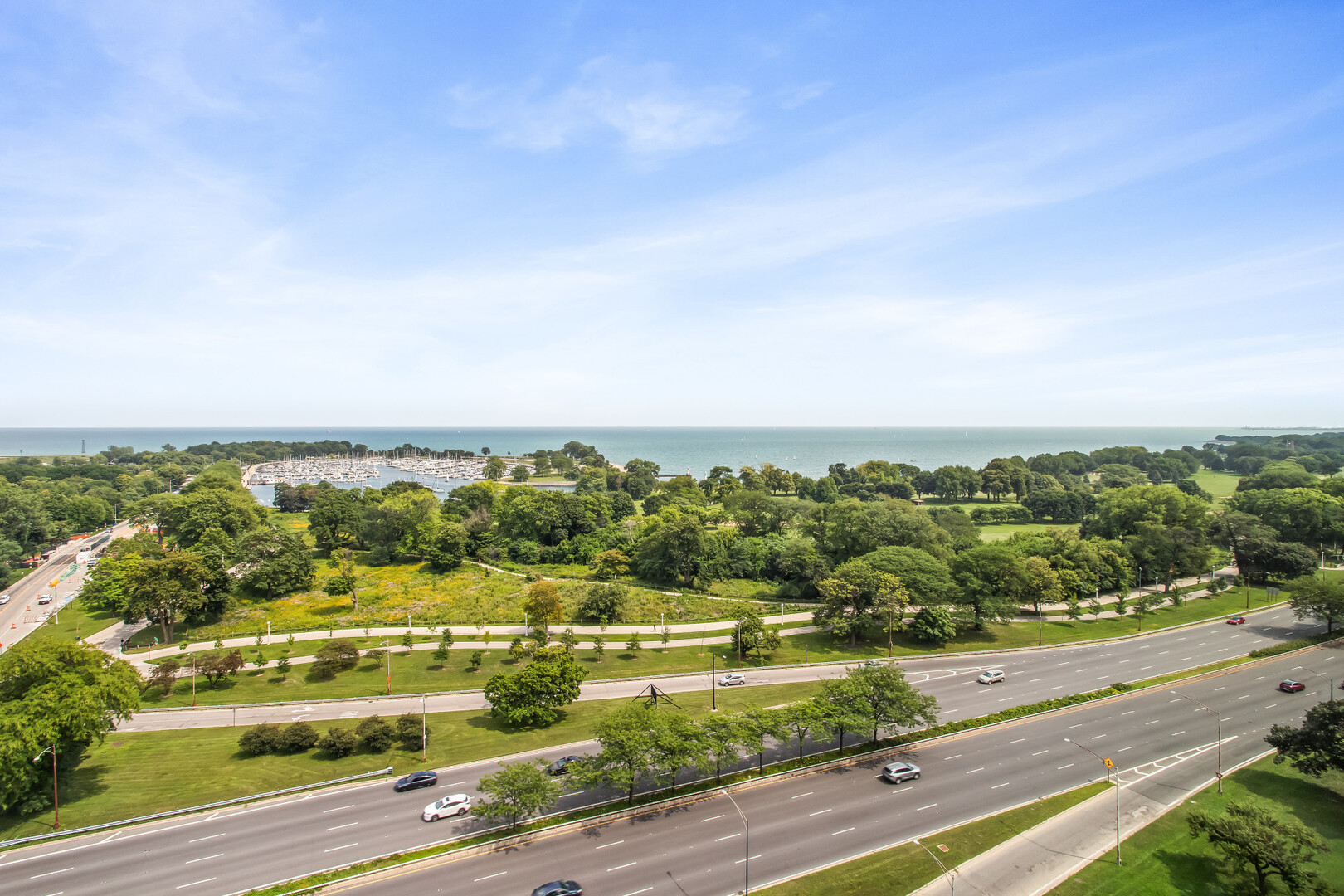 4300 N MARINE Drive Unit: 1606
