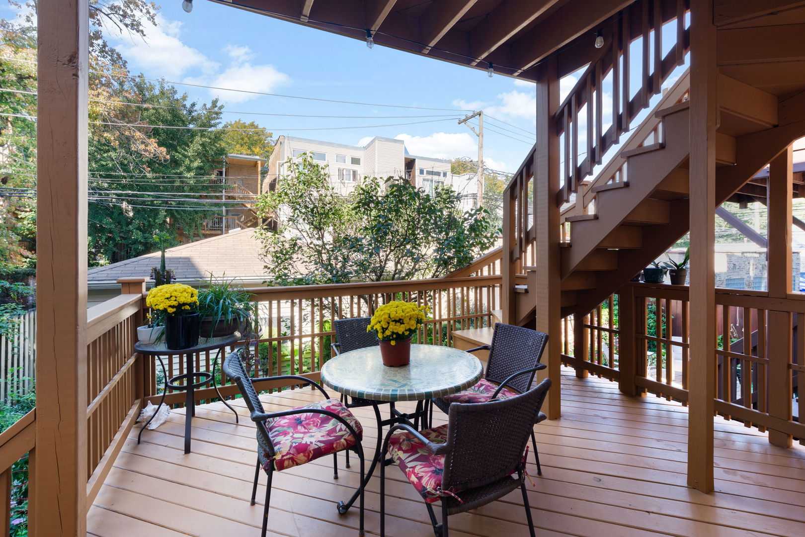 1432 W Hollywood Avenue