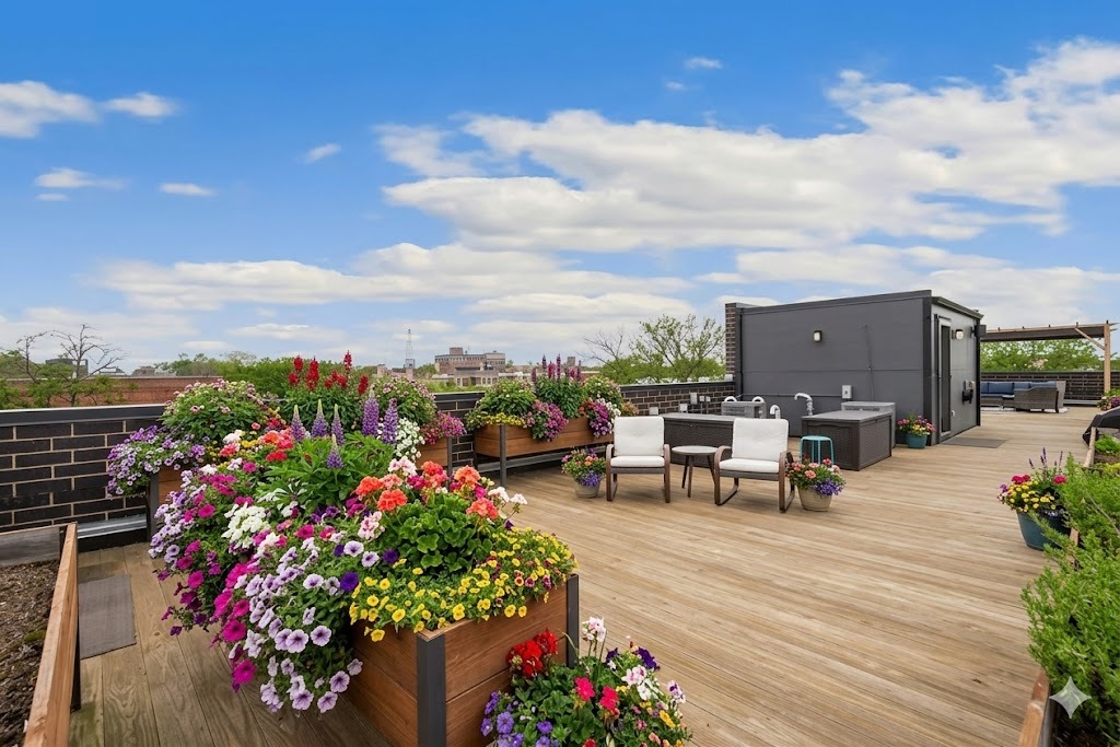 1355 W Winnemac Avenue Unit: 3