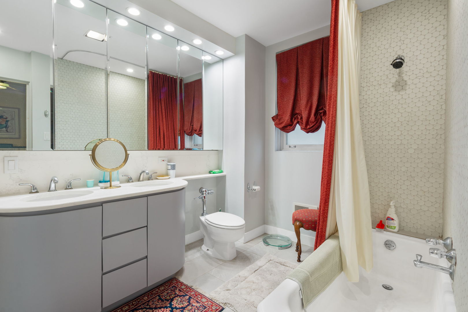 5490 S South Shore Drive Unit: 2N
