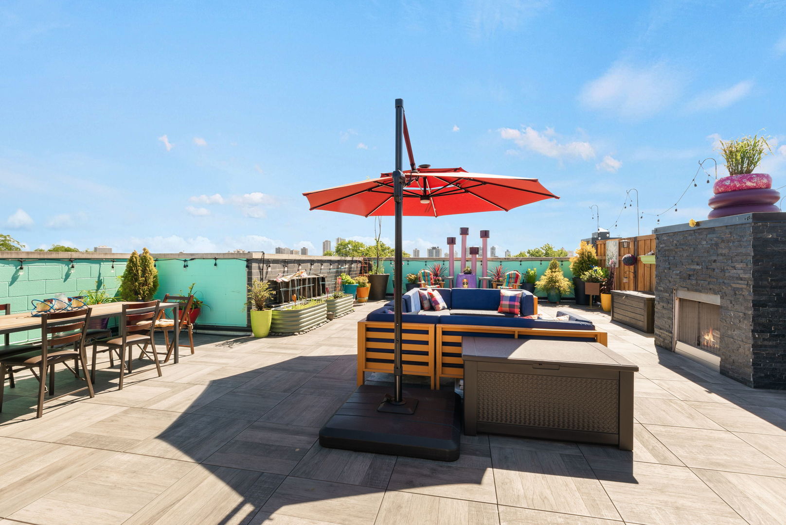 5748 N Hermitage Avenue Unit: 404