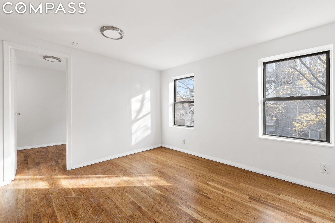 306 Gates Avenue 3-R