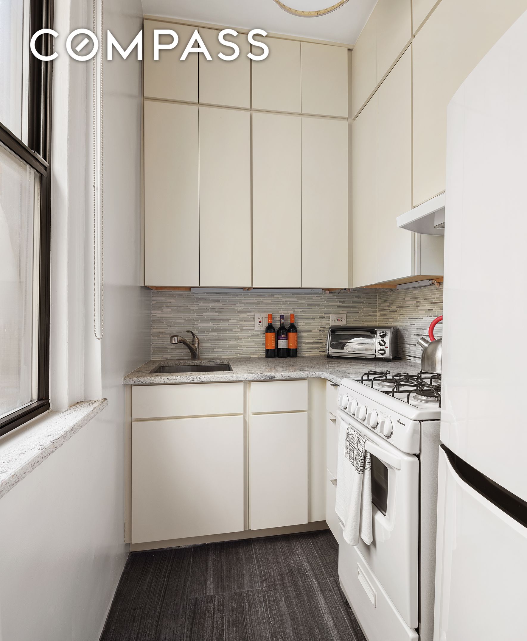 205 W 54th Street 11F