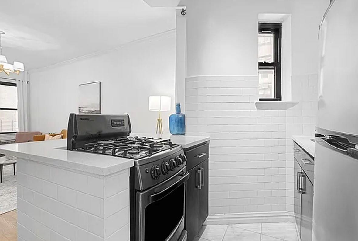 20 E 88TH Street 2B