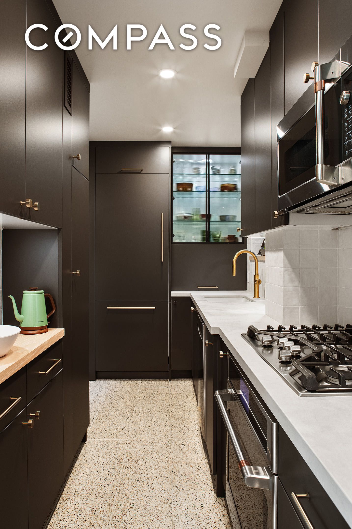 467 Pacific Street 10