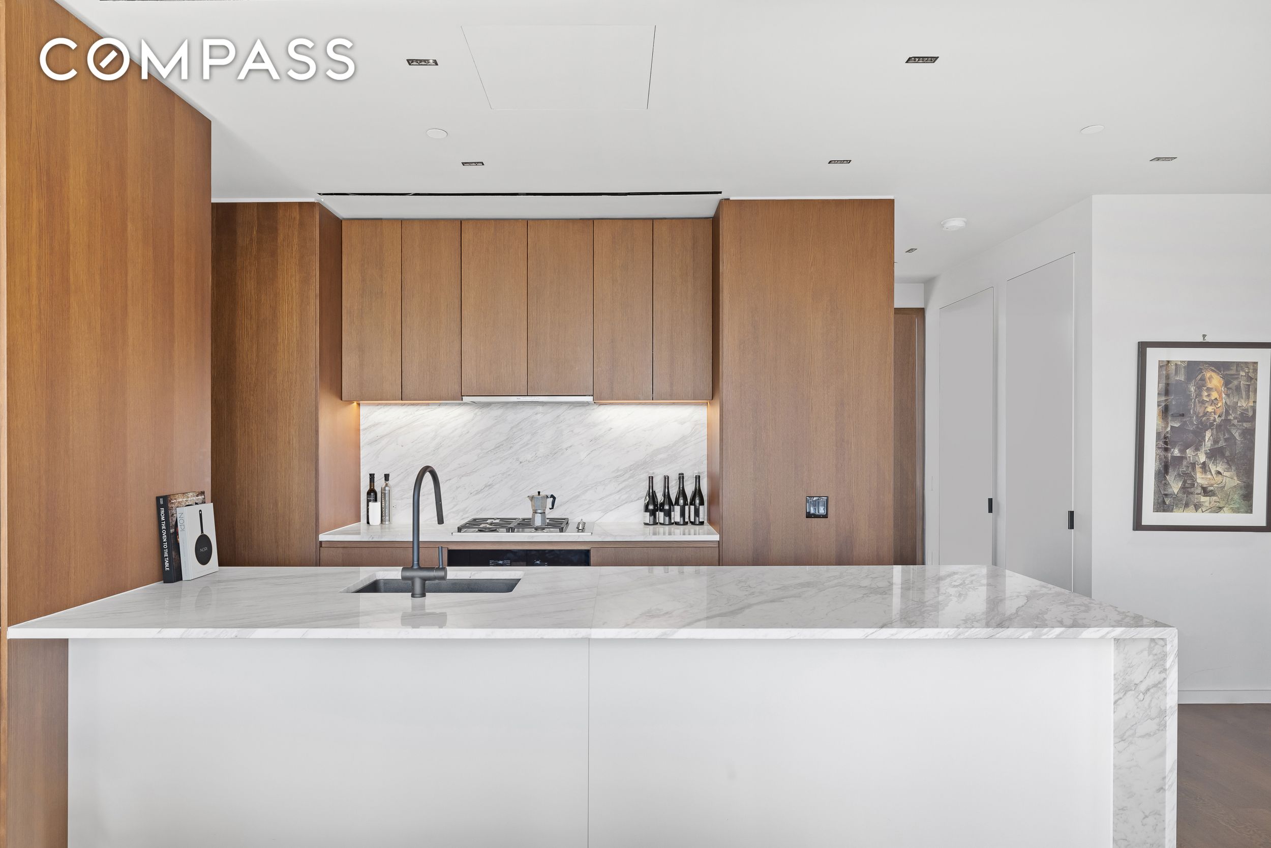 570 Broome Street 23A