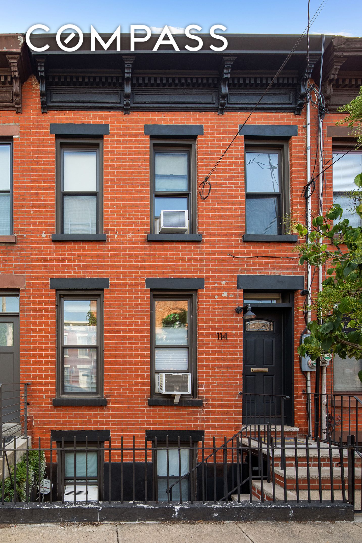 114 Pioneer Street