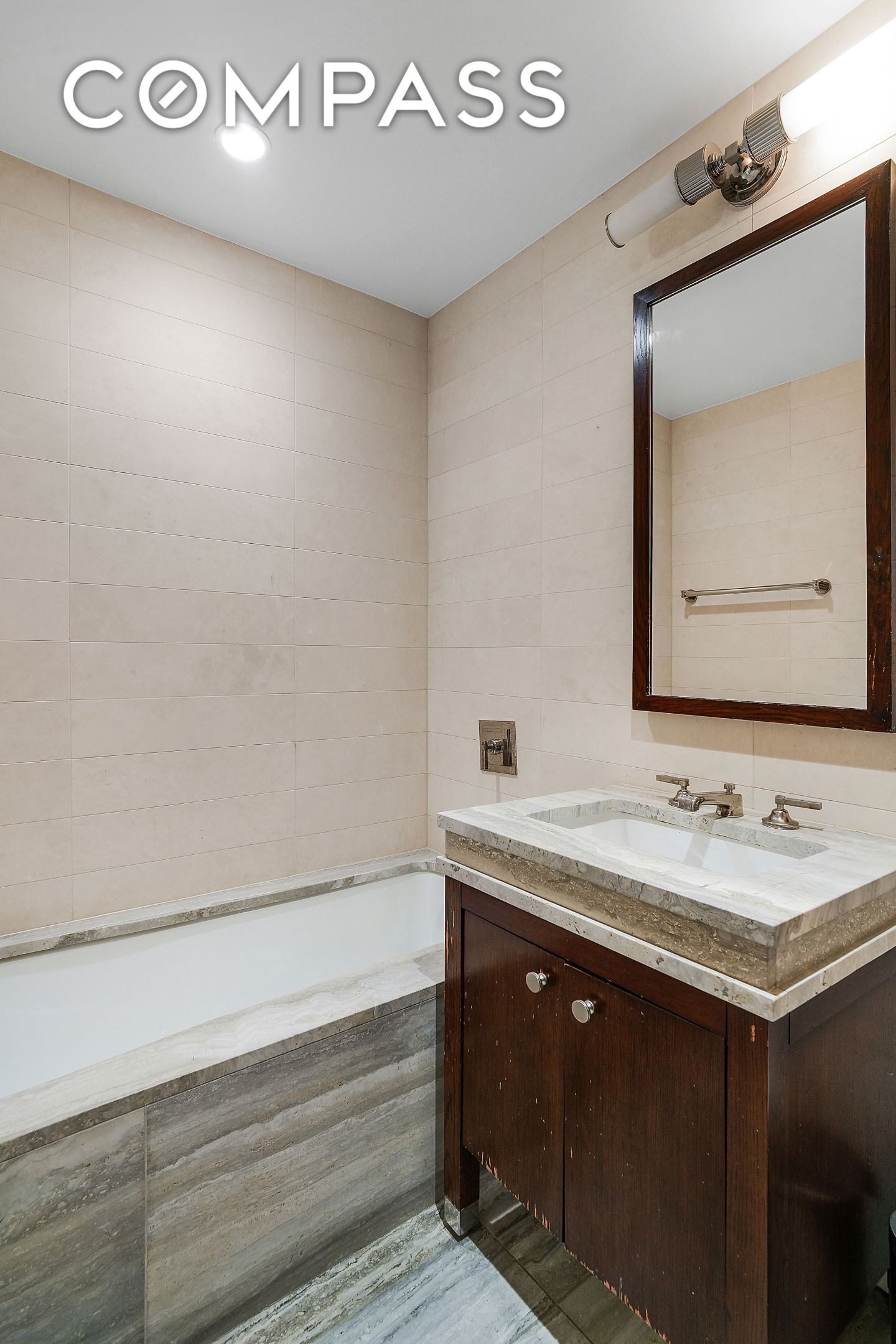 80 Riverside Boulevard 4H