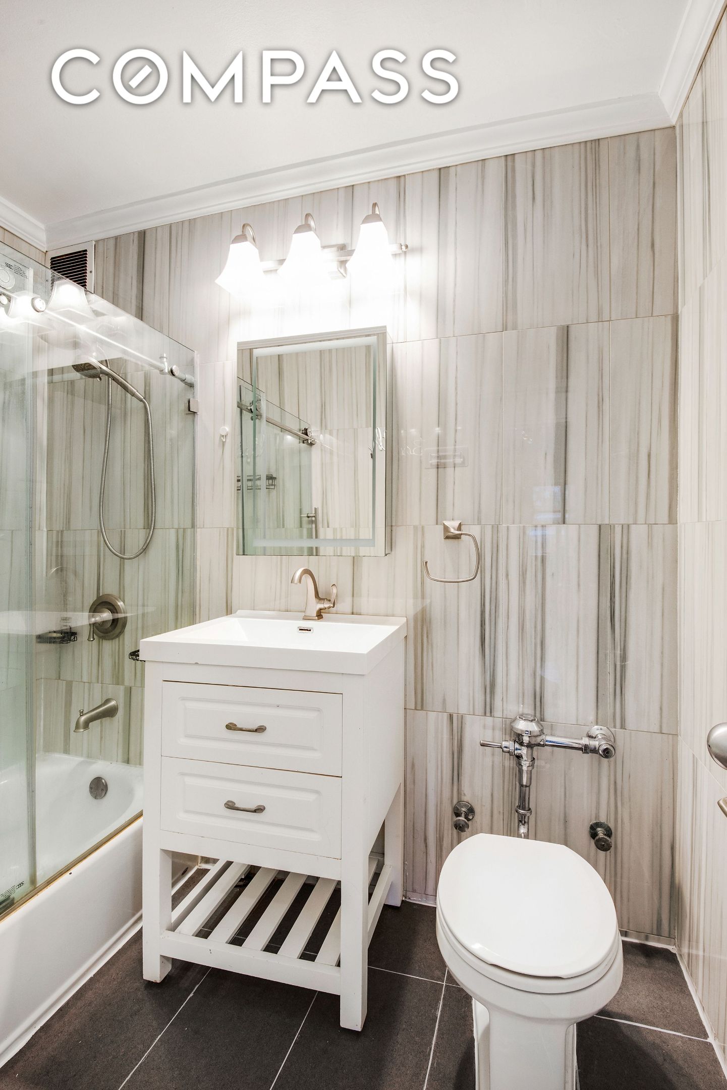 57-10 Junction Boulevard 6J