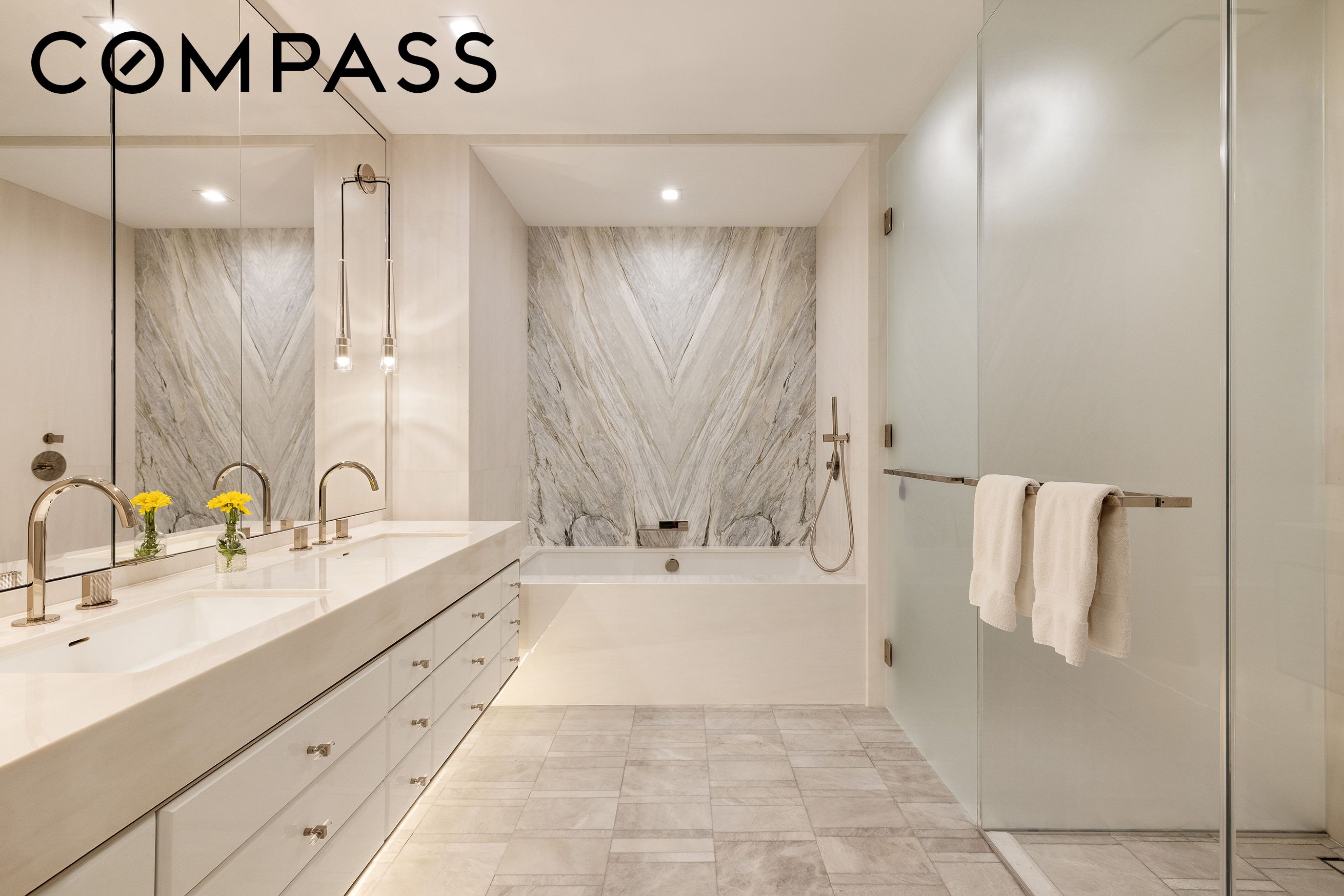 200 Amsterdam Avenue 8C