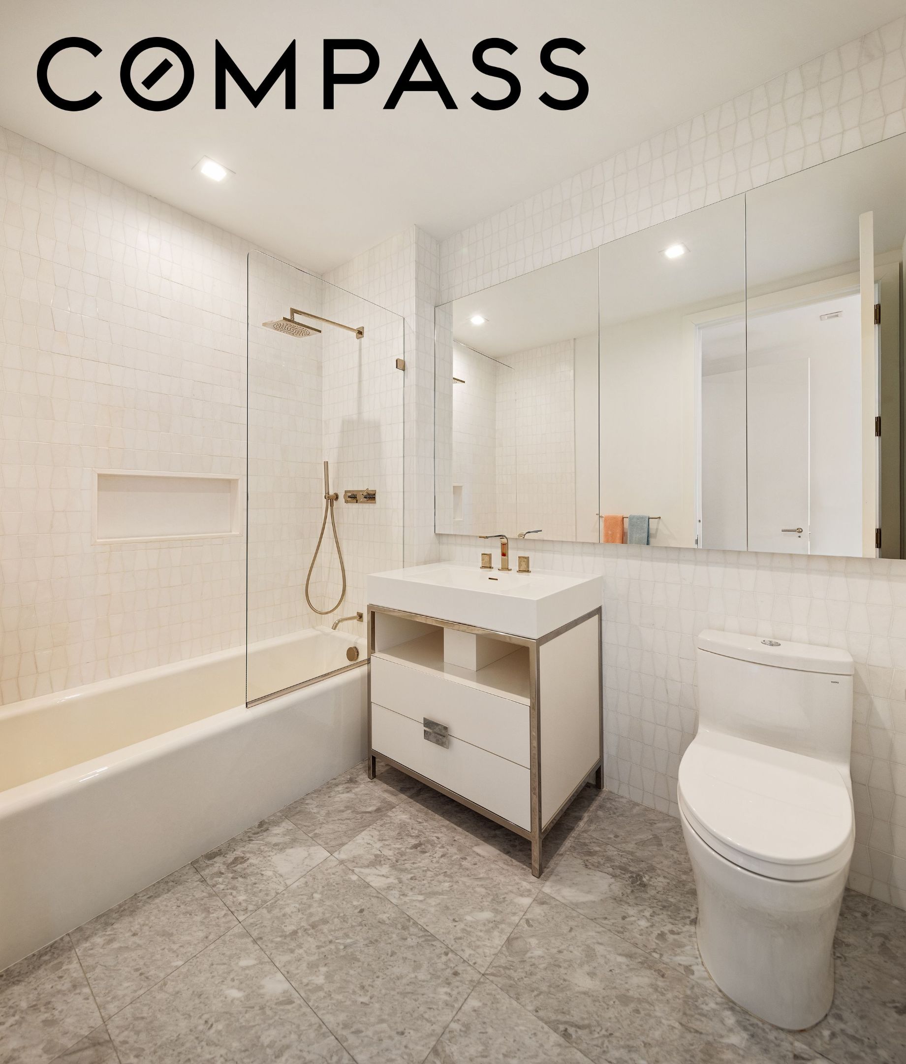 200 Amsterdam Avenue 8C