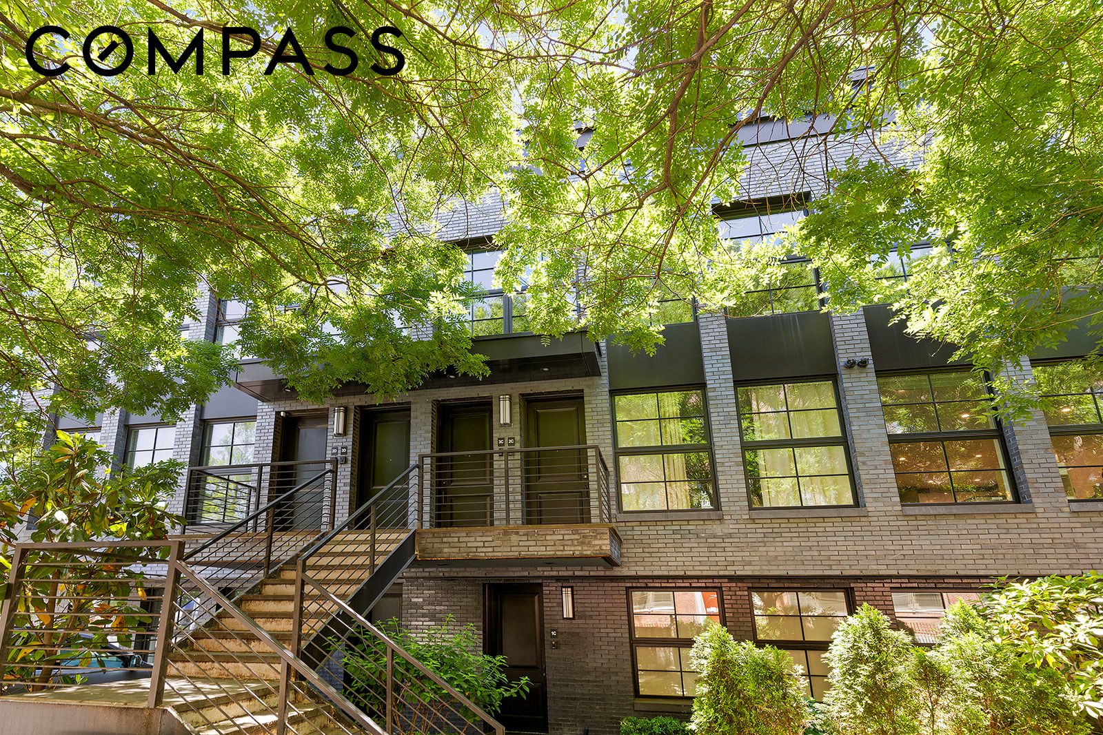 40 Huntington Street 2C