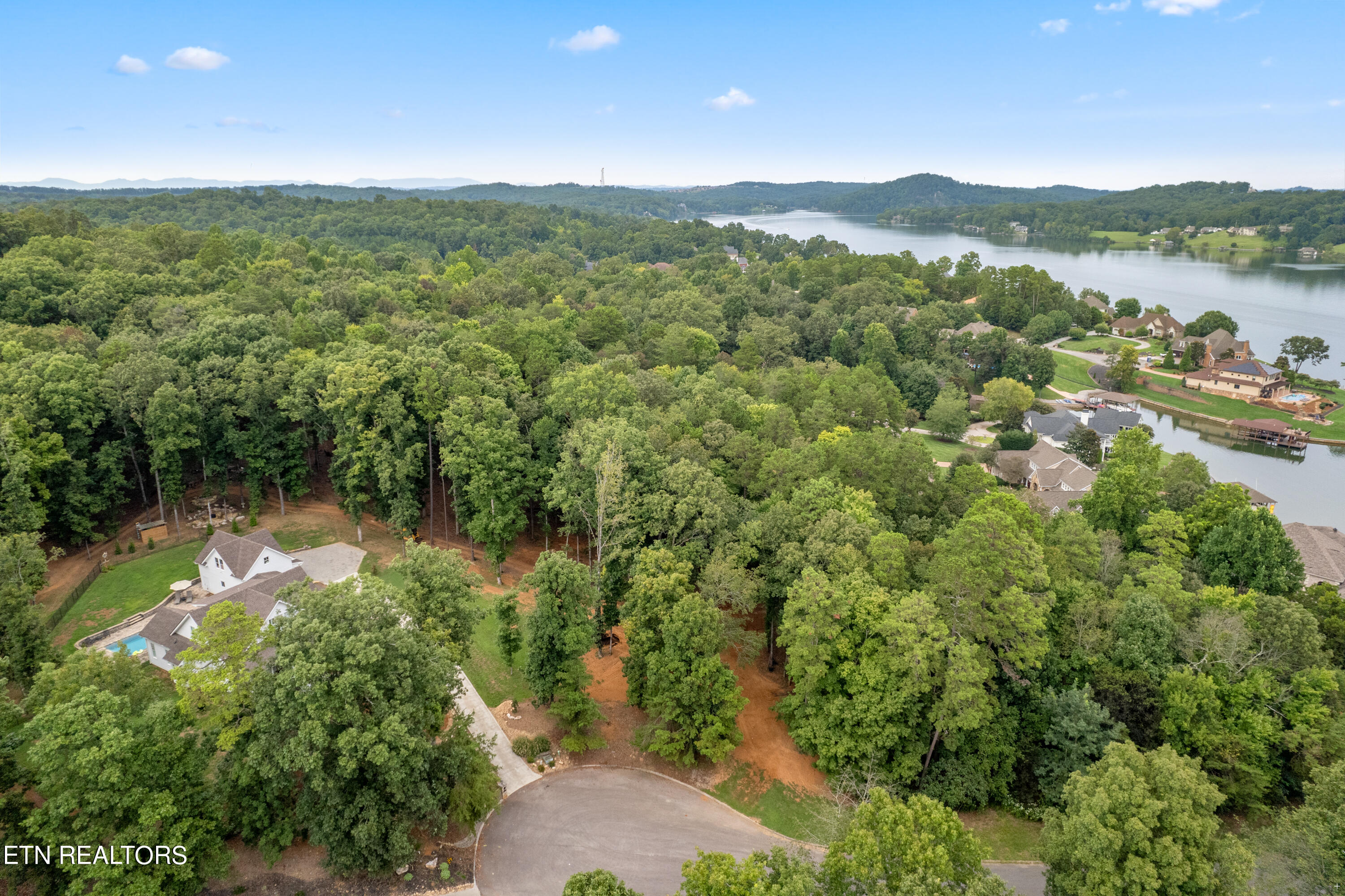 106 W Osprey Cove Court