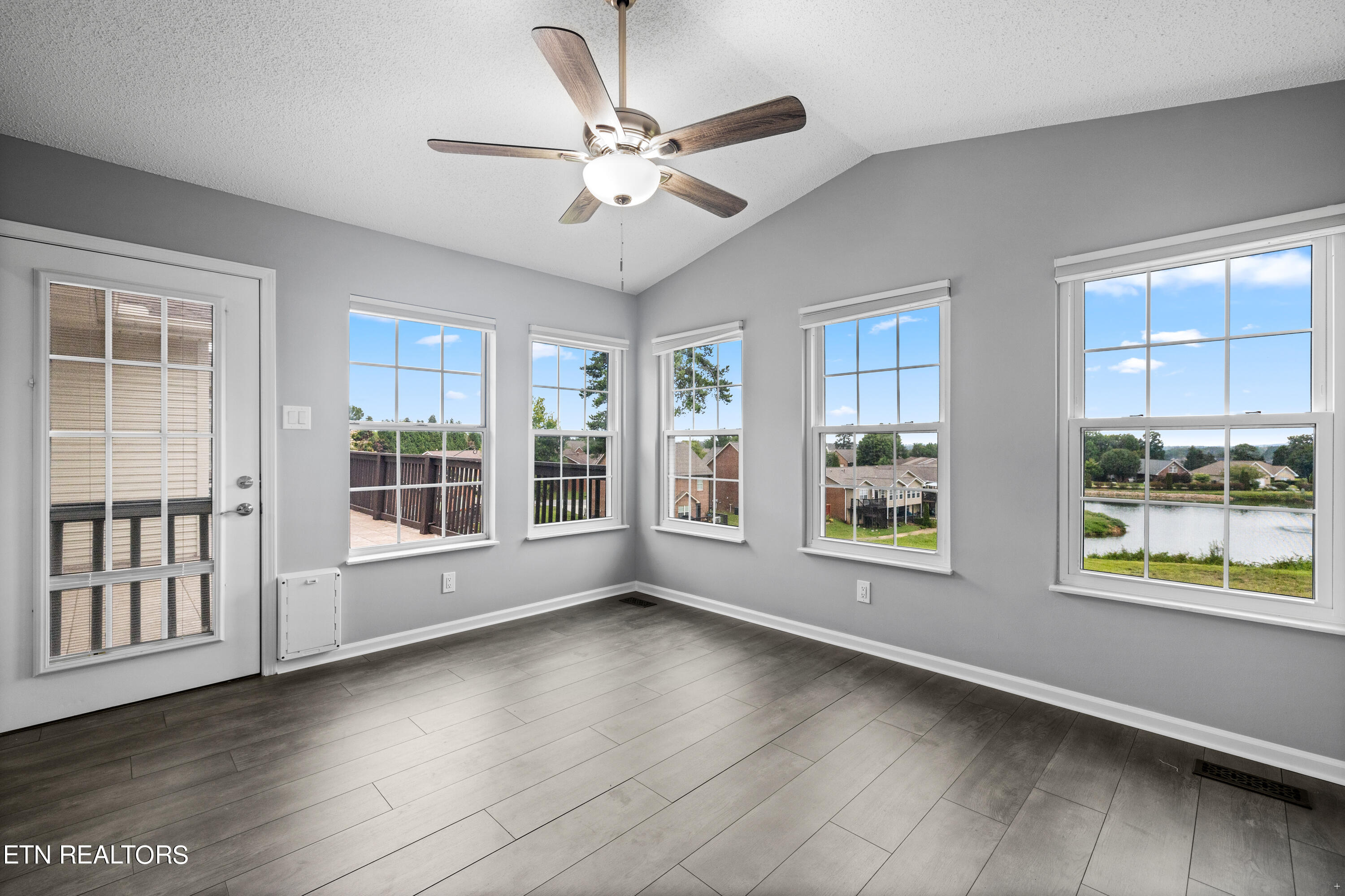 837 Saint Andrews Way