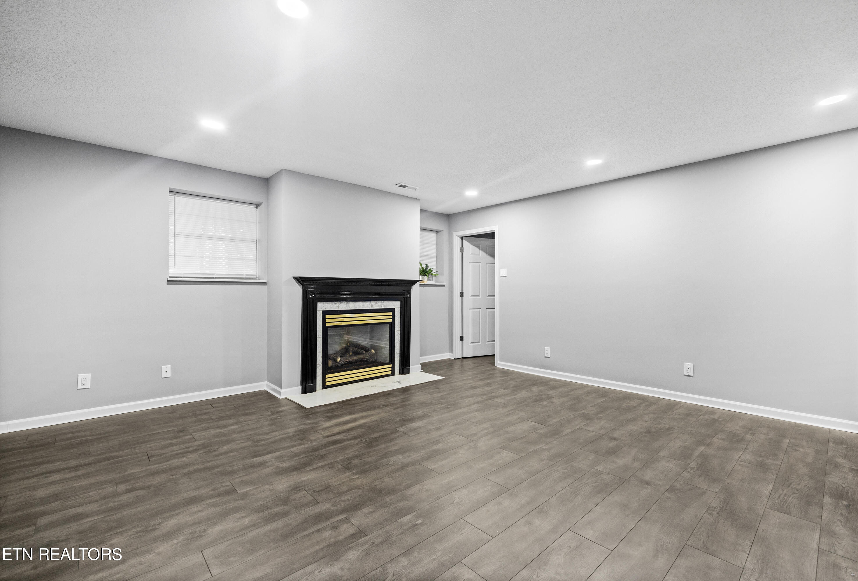 837 Saint Andrews Way