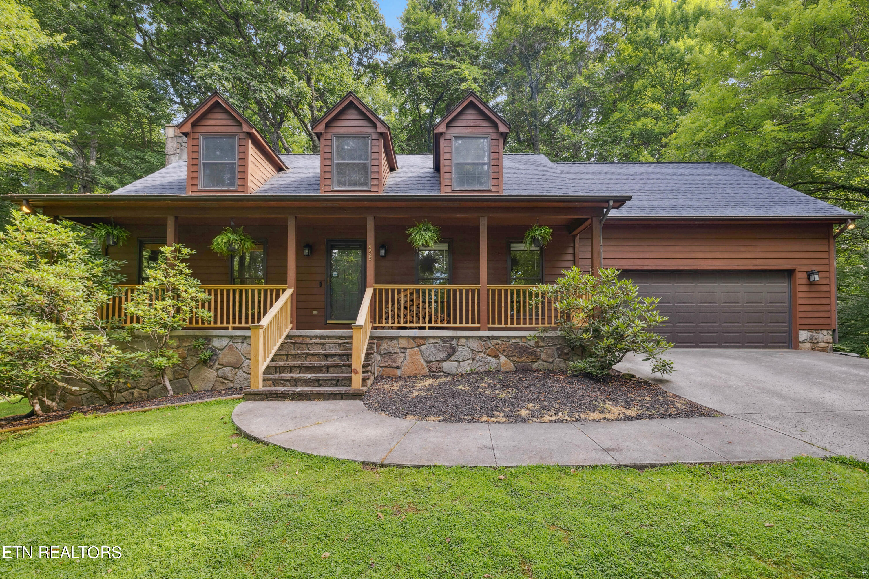 4825 Camby Lane Lane