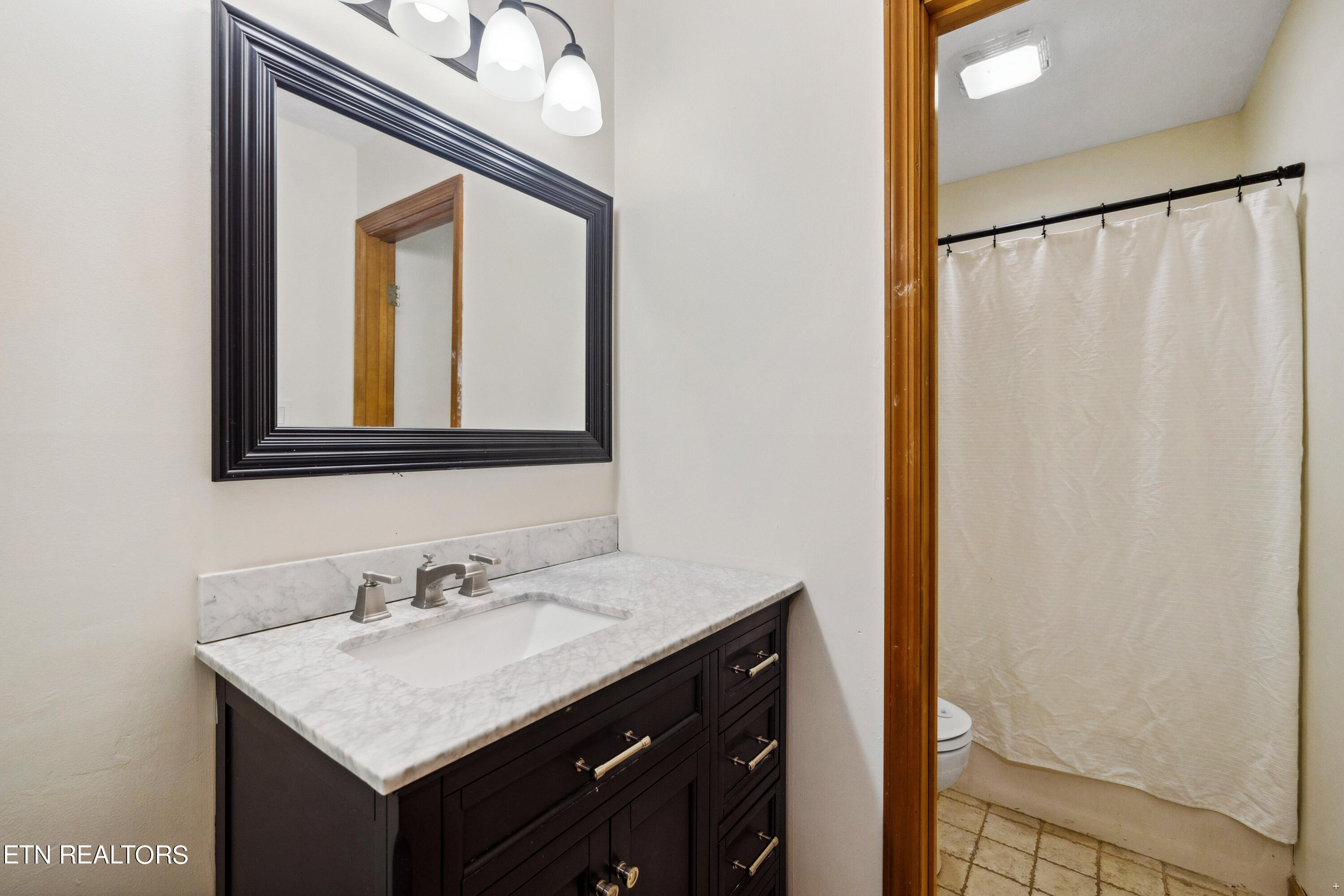 4825 Camby Lane Lane