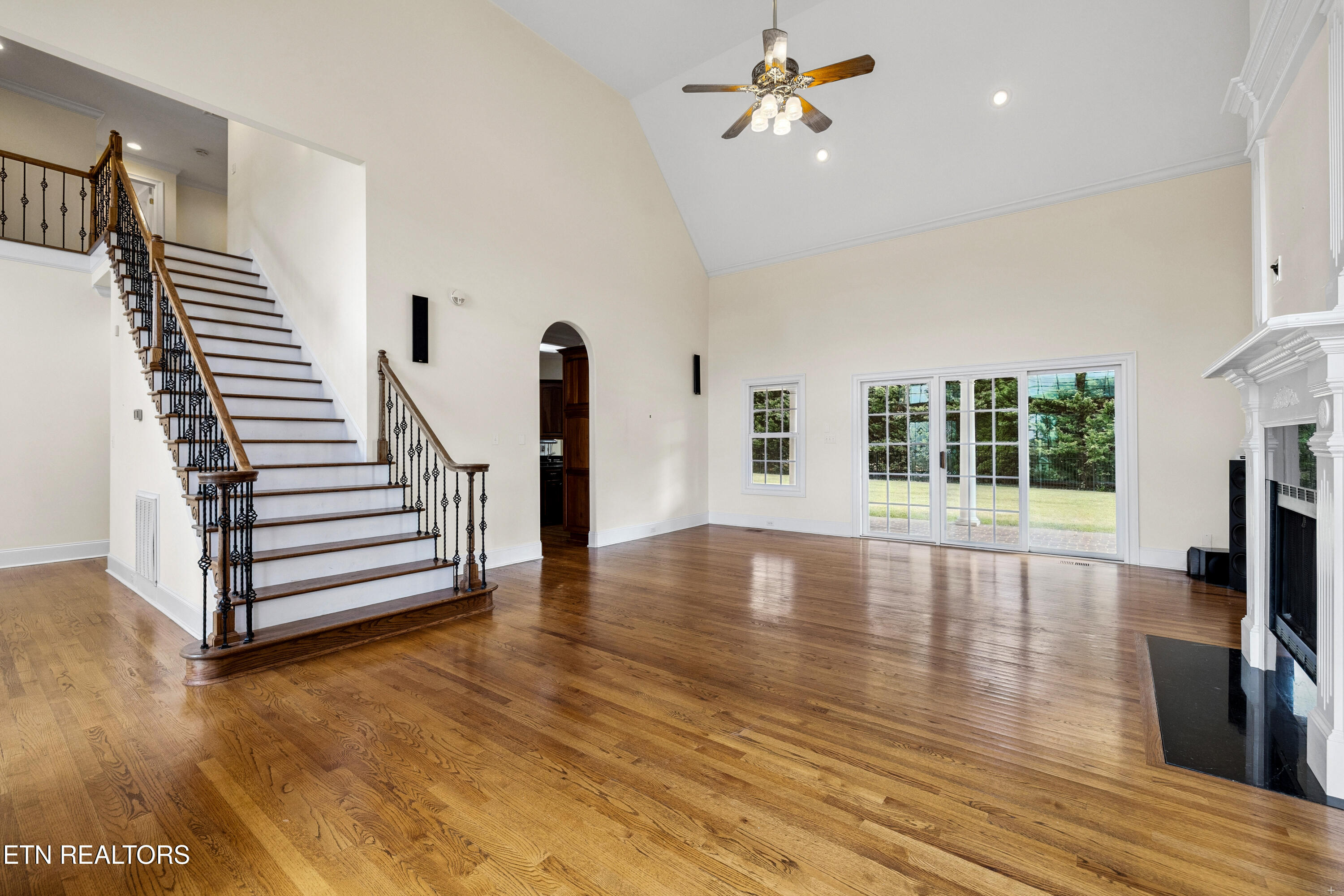 3746 Jackson Bend Drive