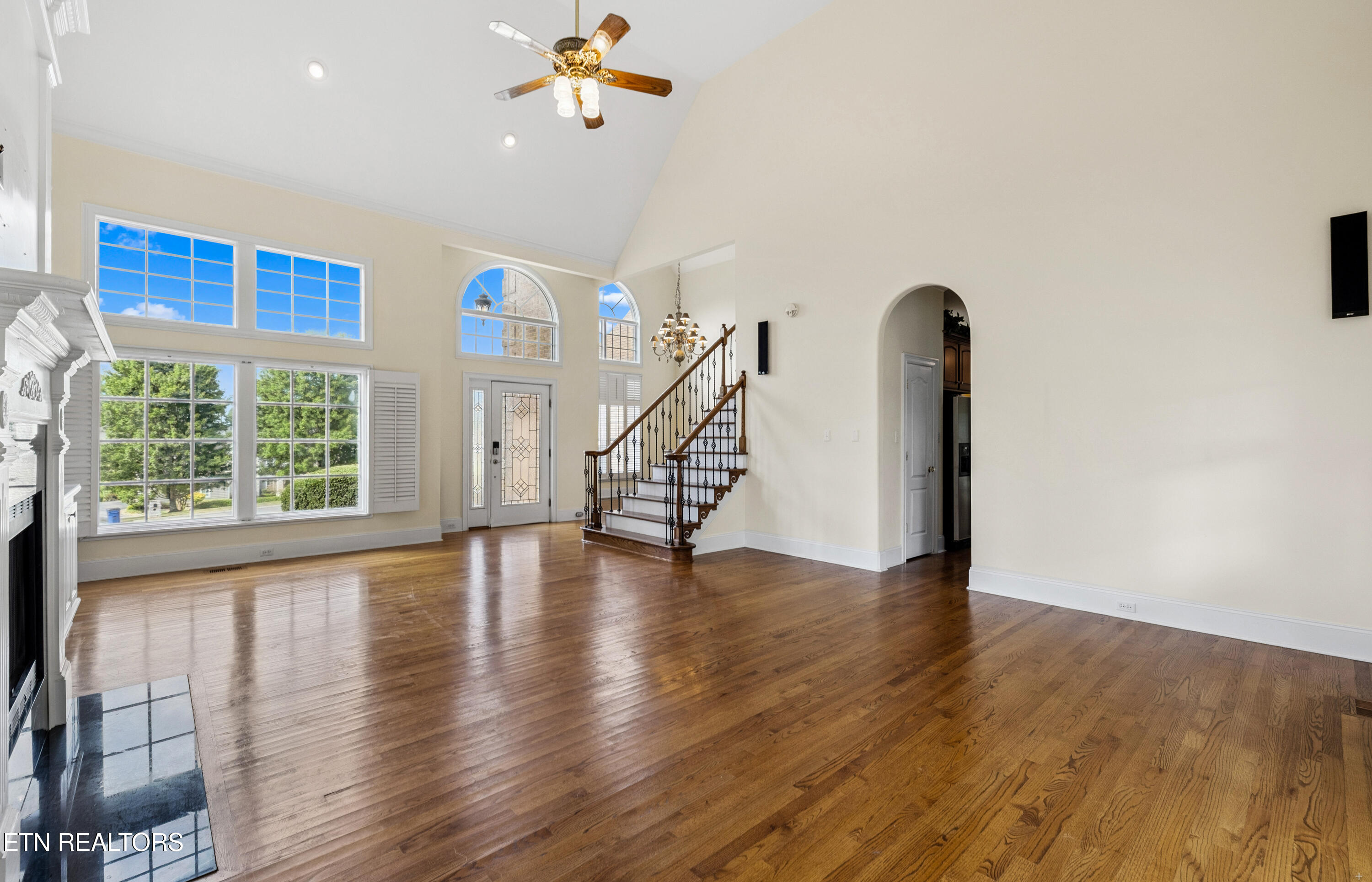 3746 Jackson Bend Drive