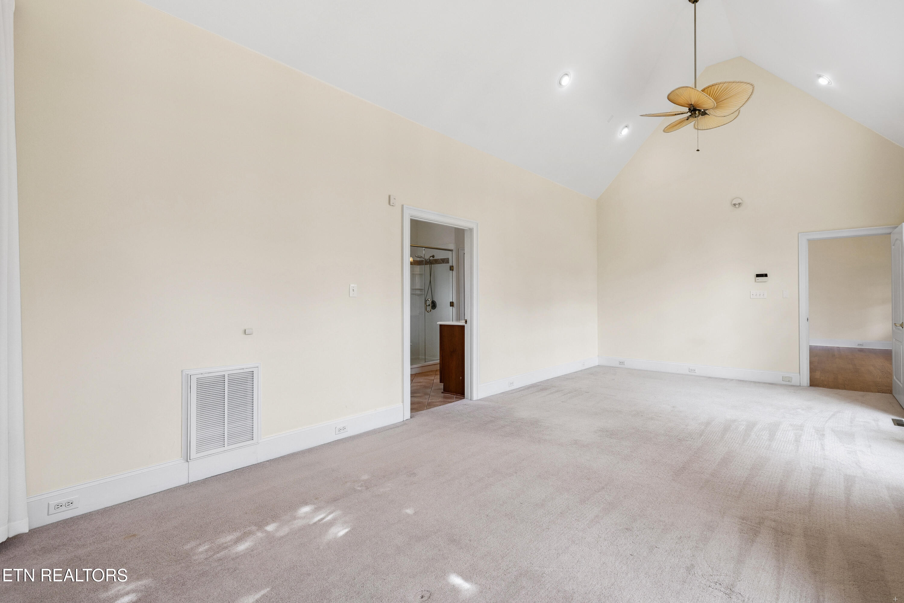 3746 Jackson Bend Drive