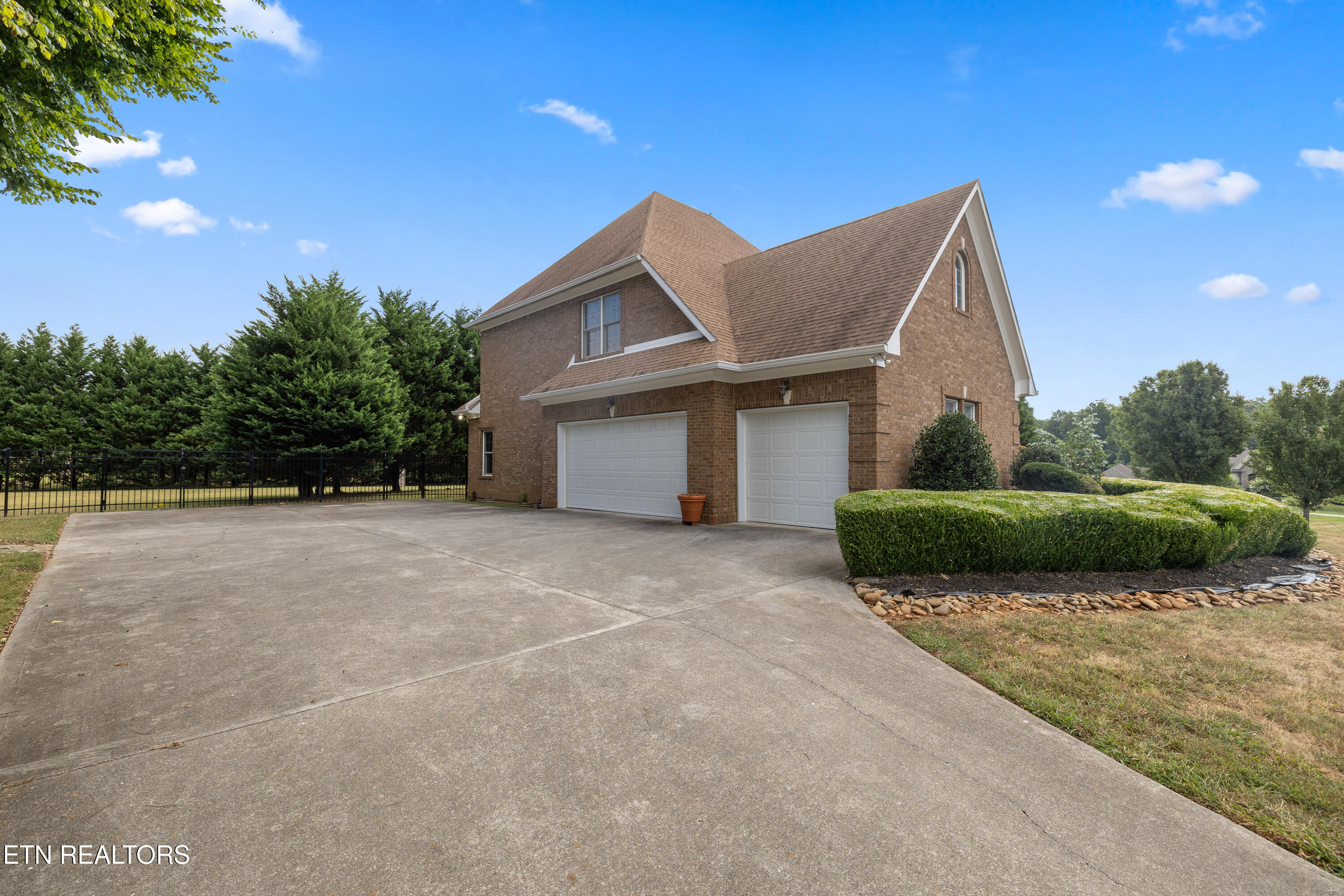 3746 Jackson Bend Drive