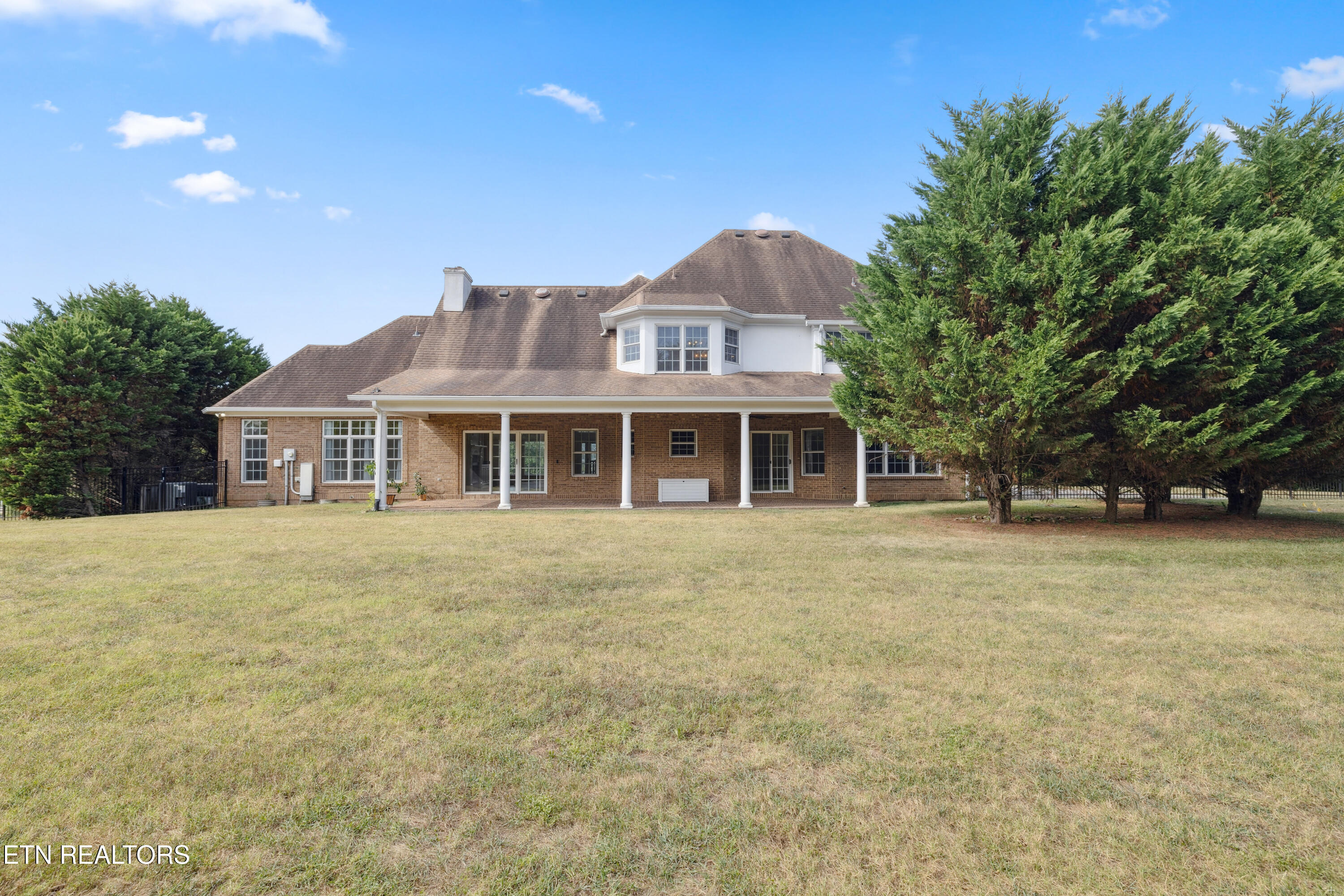 3746 Jackson Bend Drive