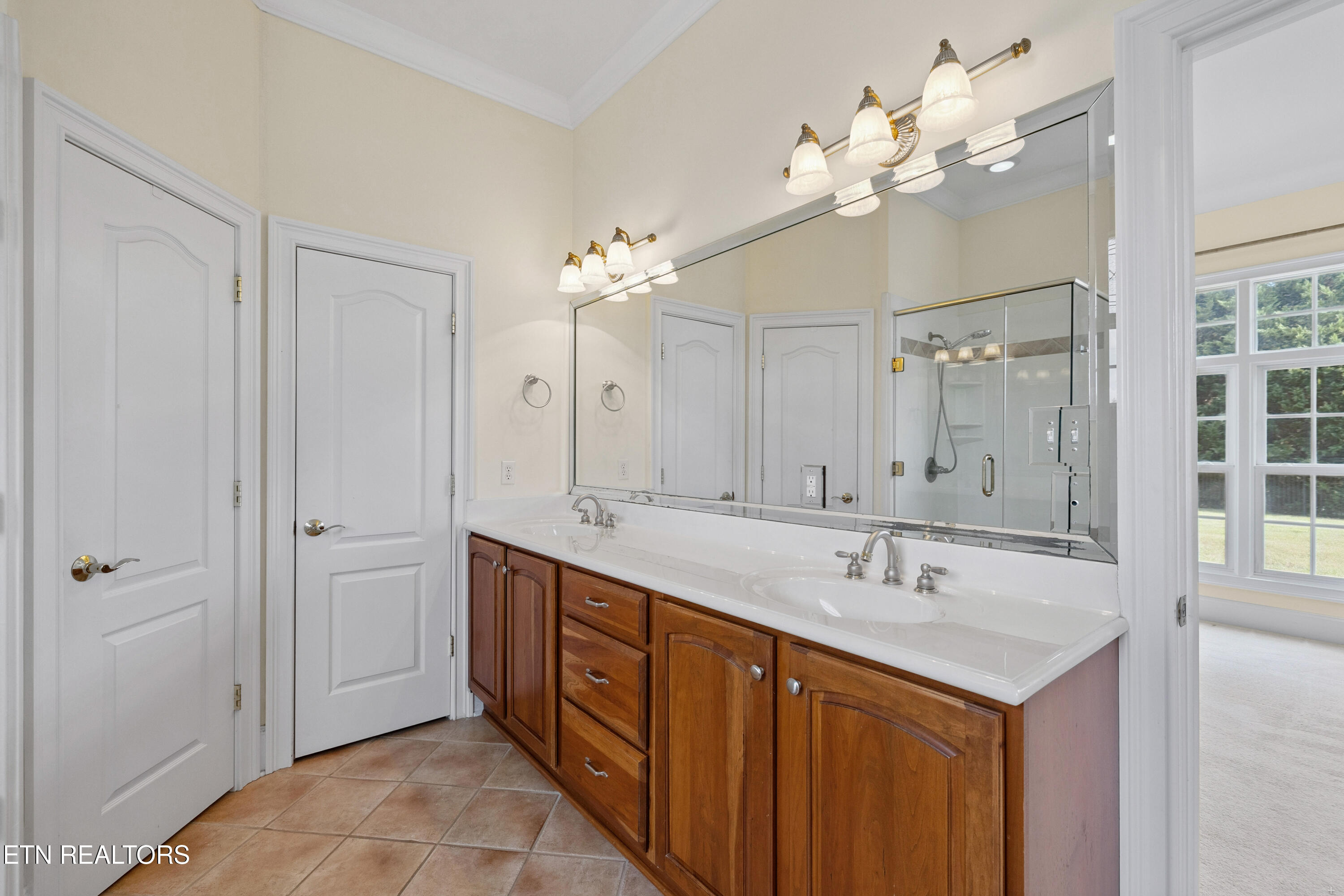 3746 Jackson Bend Drive