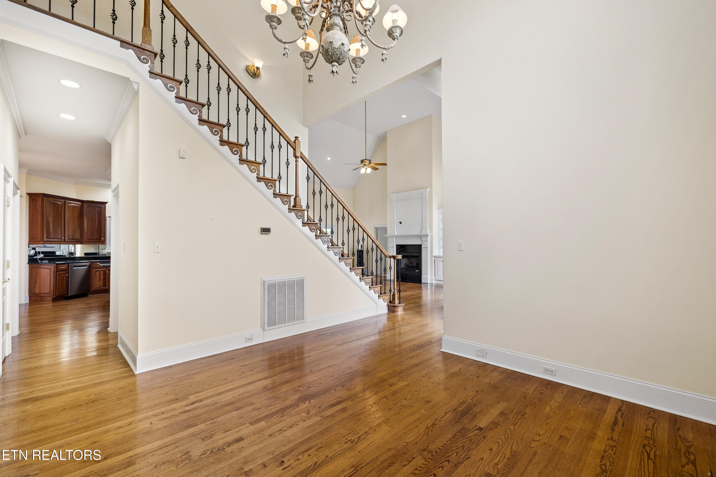 3746 Jackson Bend Drive