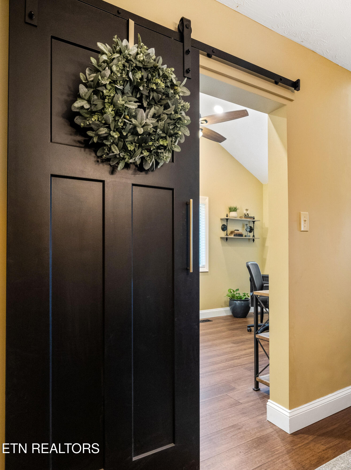 1724 Dawn Redwood Trail Tr