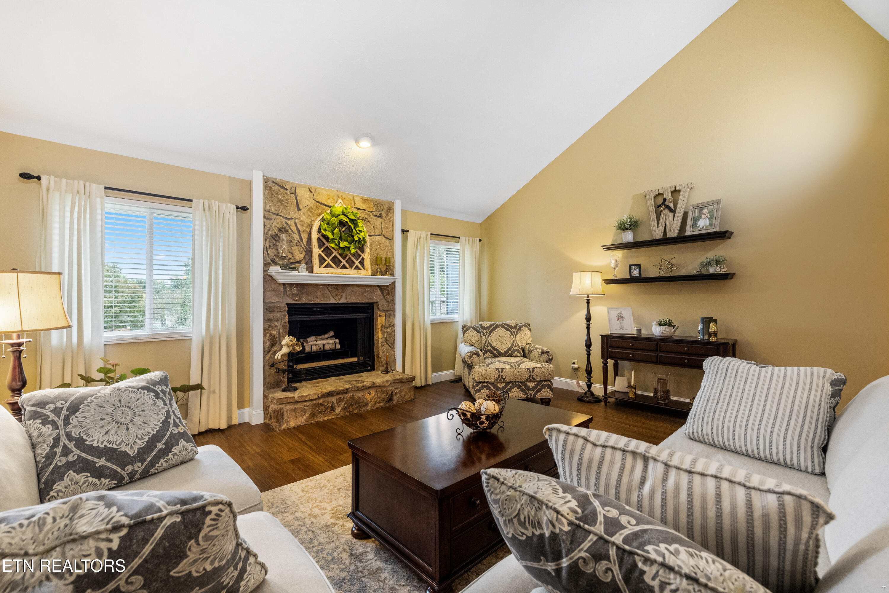 1724 Dawn Redwood Trail Tr