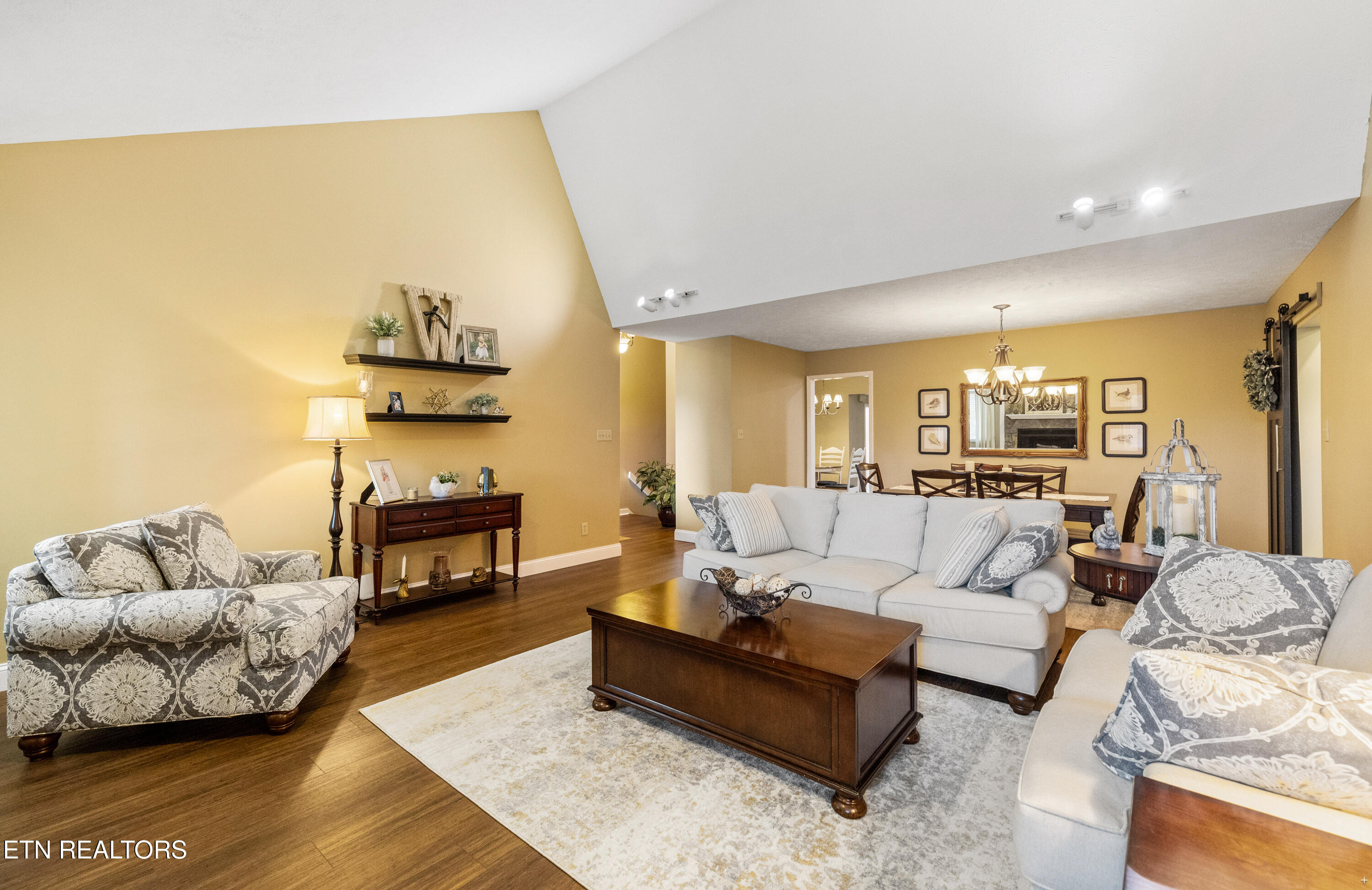1724 Dawn Redwood Trail Tr