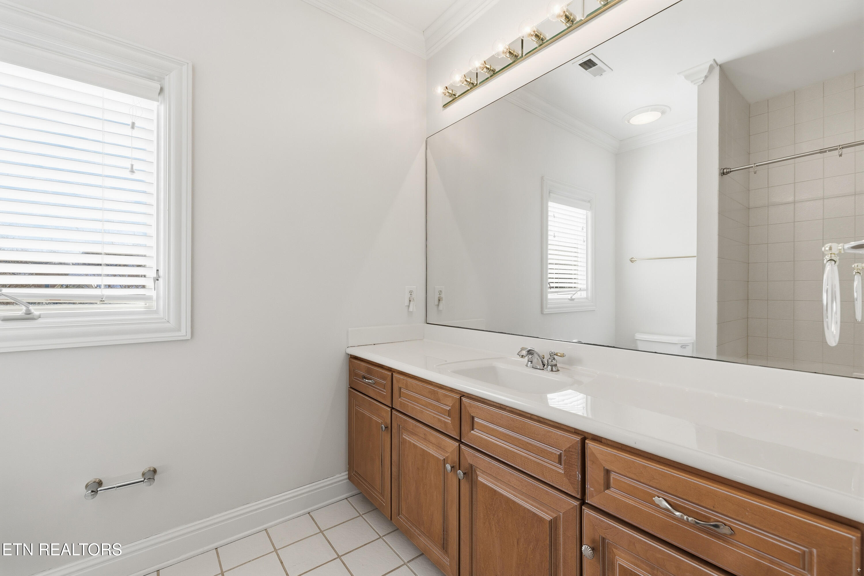 1062 Water Place Way