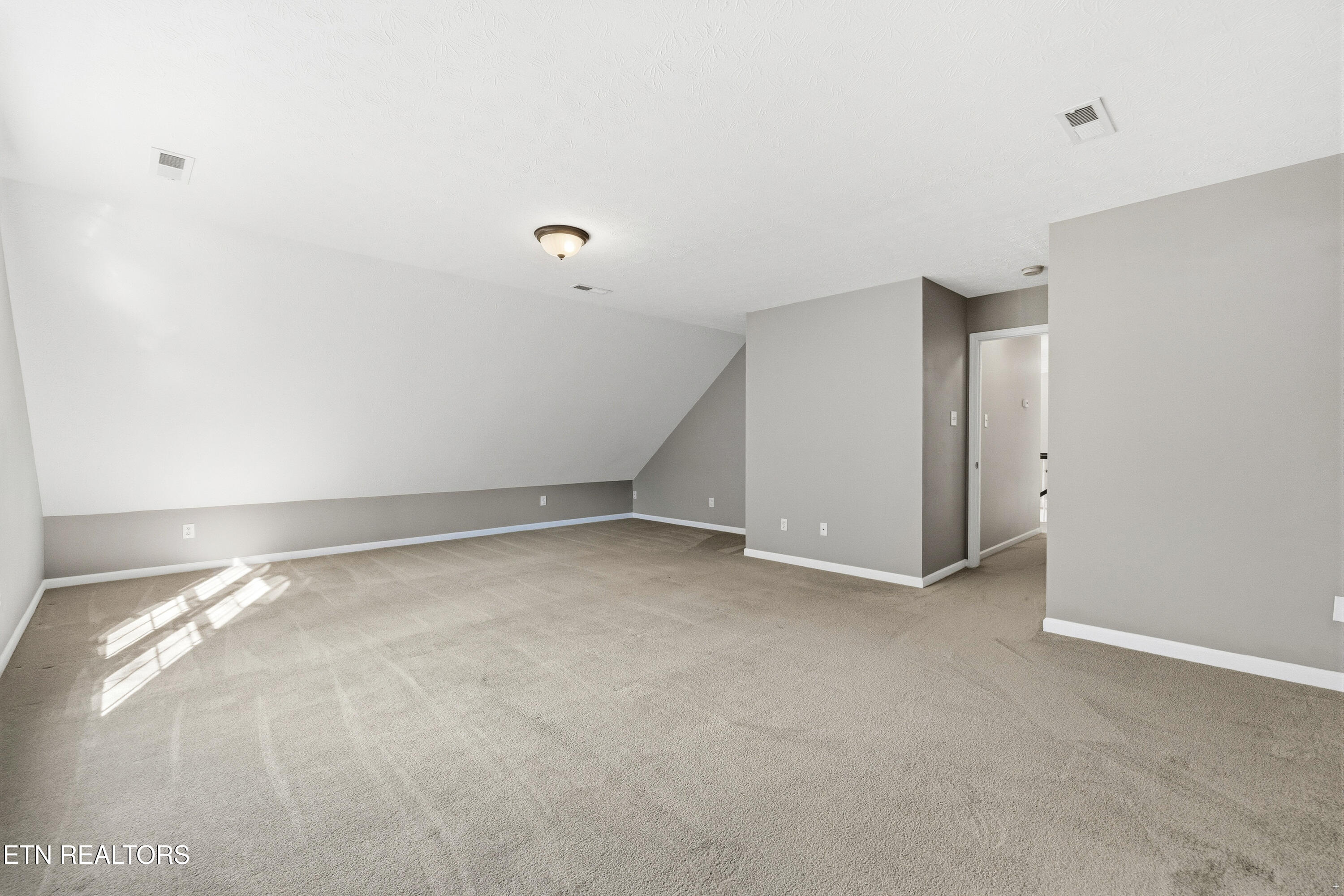 11900 Longstreet Place