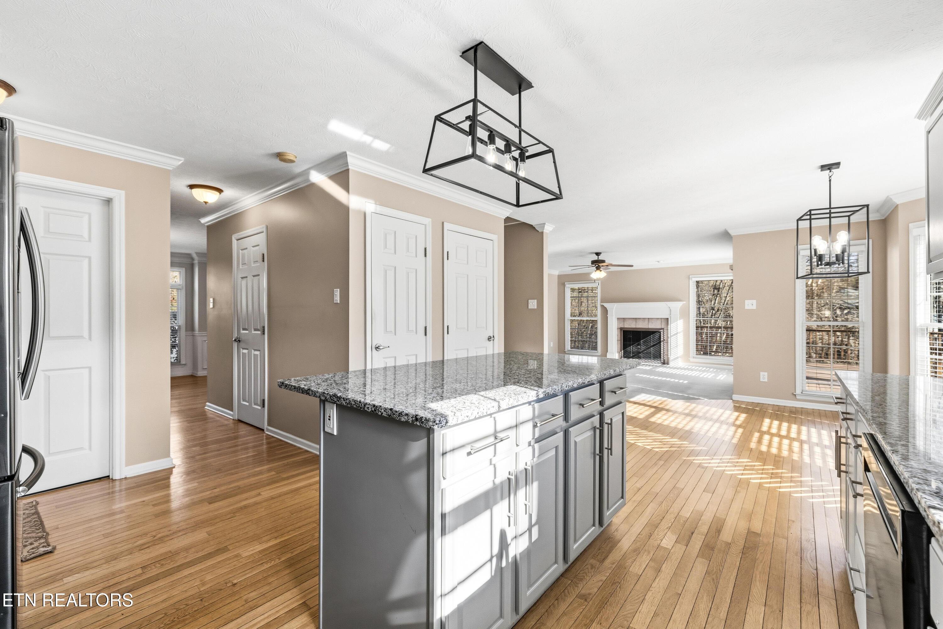 11900 Longstreet Place