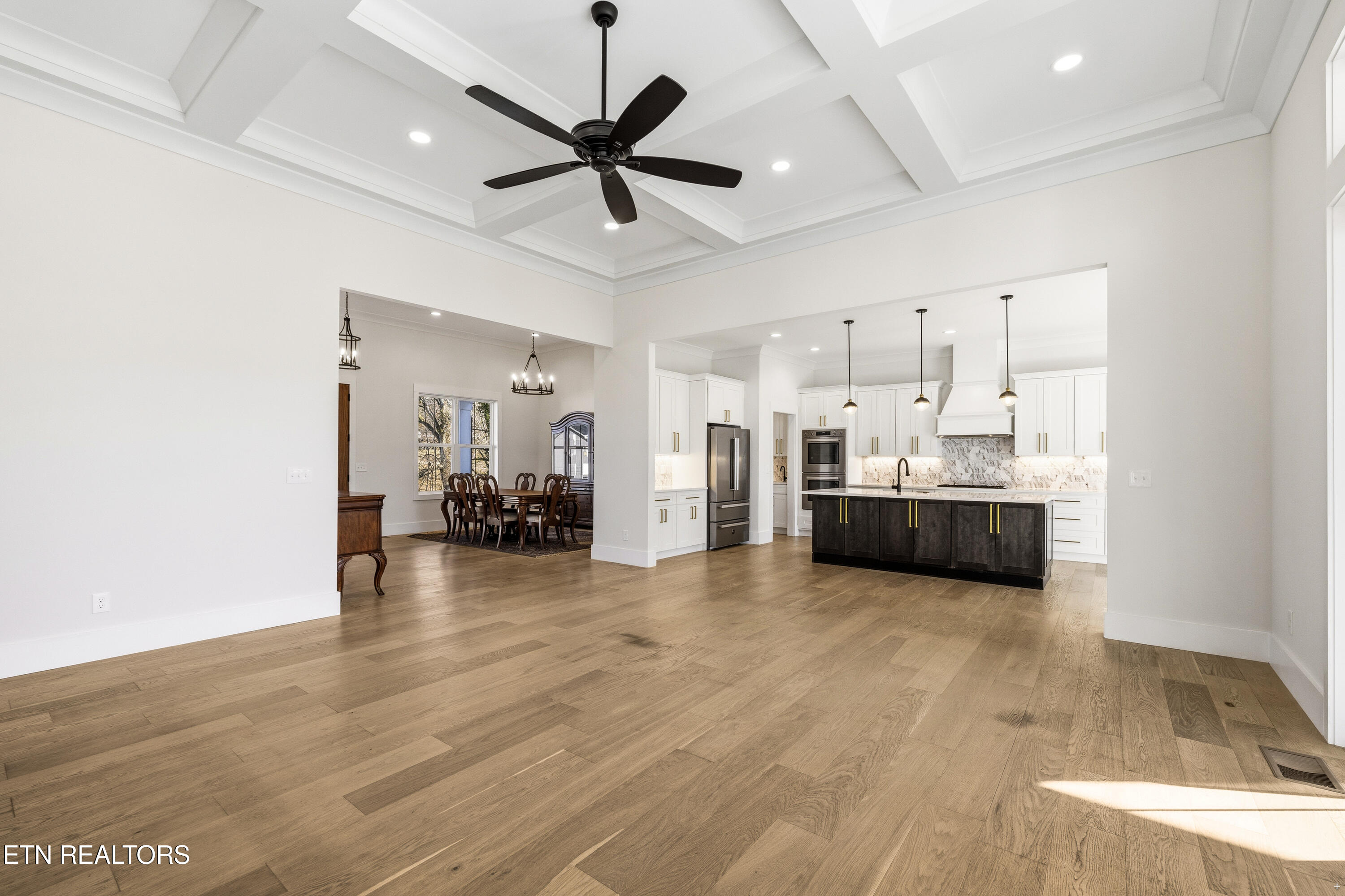 8418 S Northshore Drive