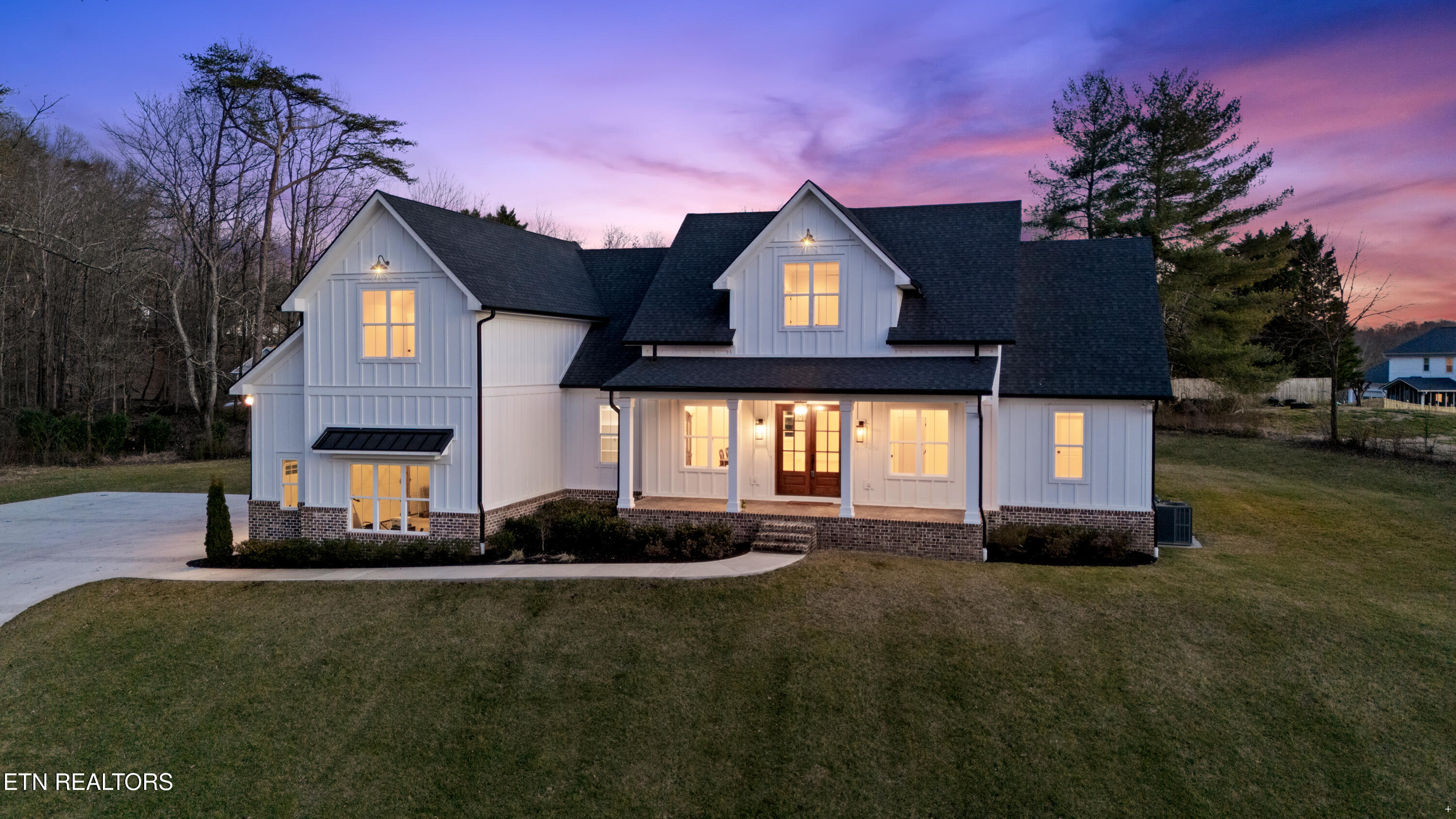 8418 S Northshore Drive