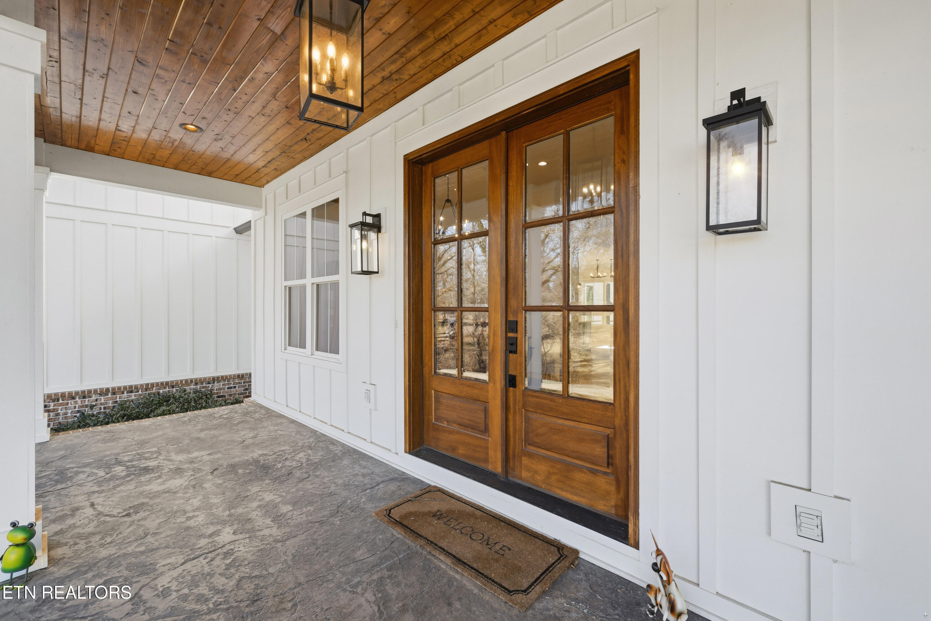 8418 S Northshore Drive