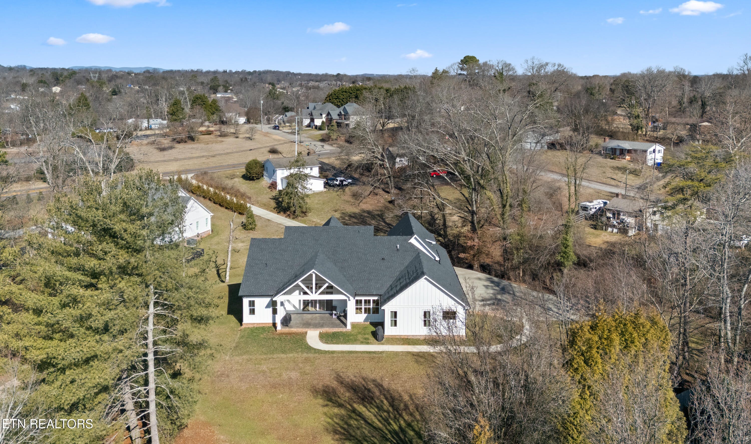 8418 S Northshore Drive