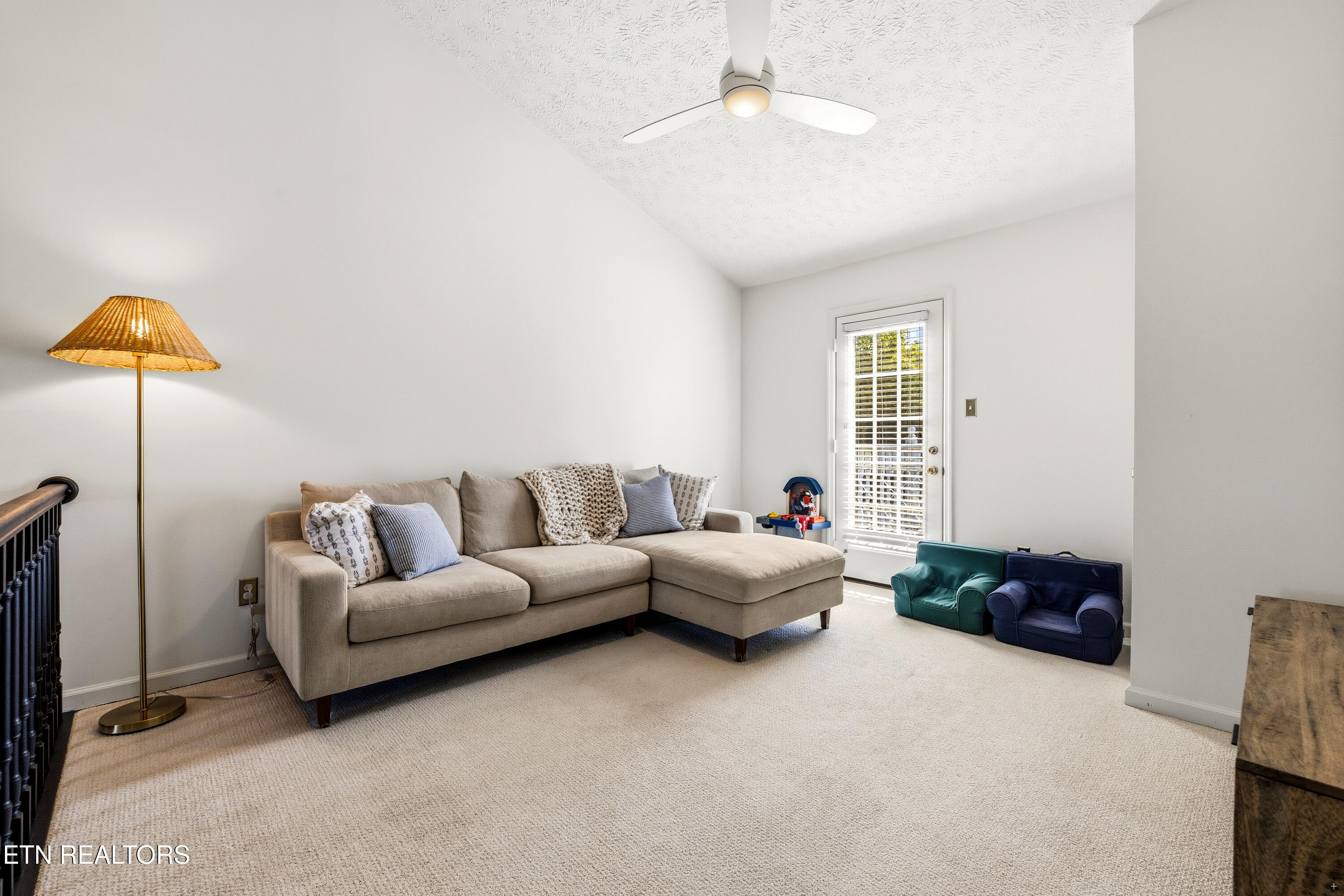 7714 Washington Pike