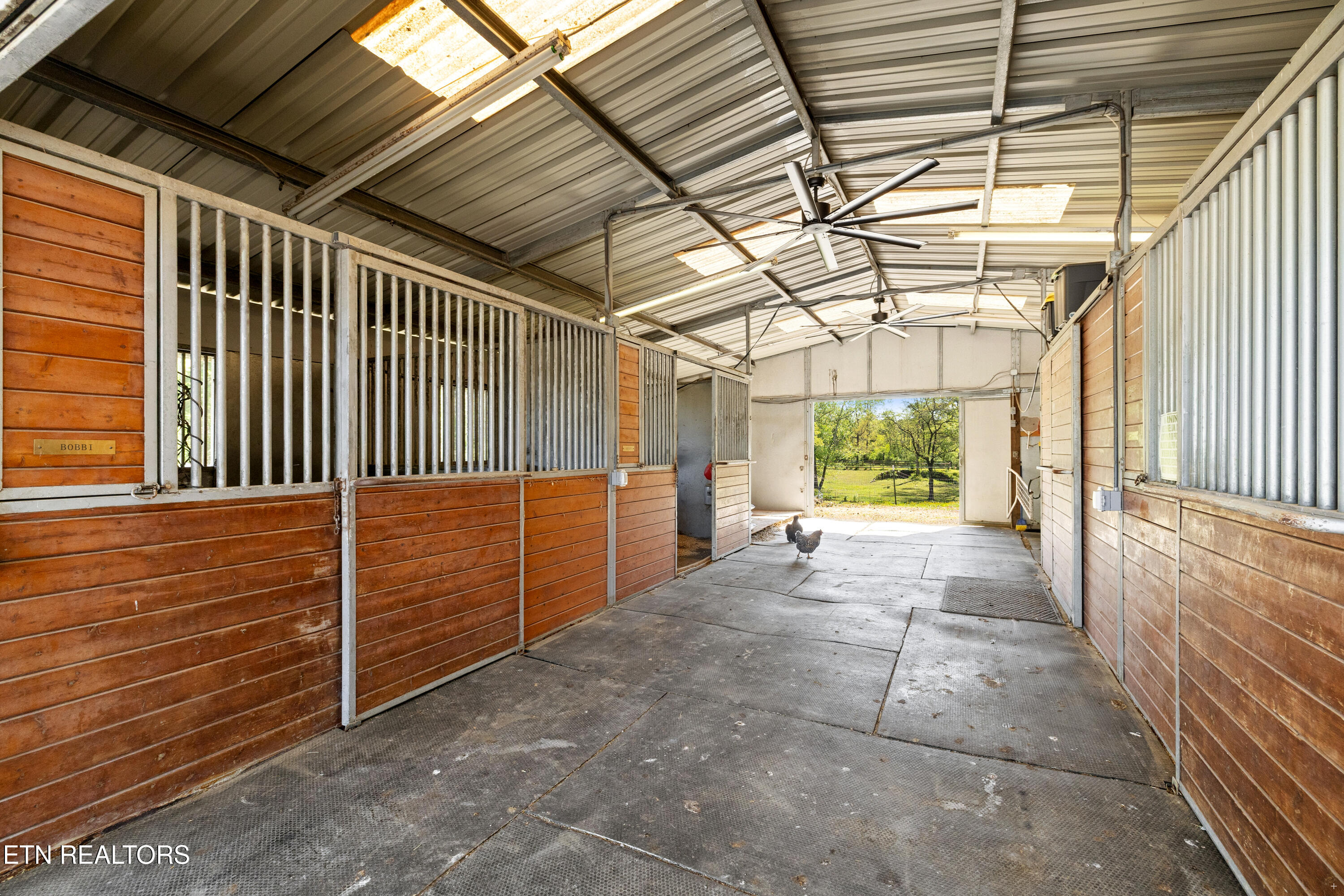 7714 Washington Pike