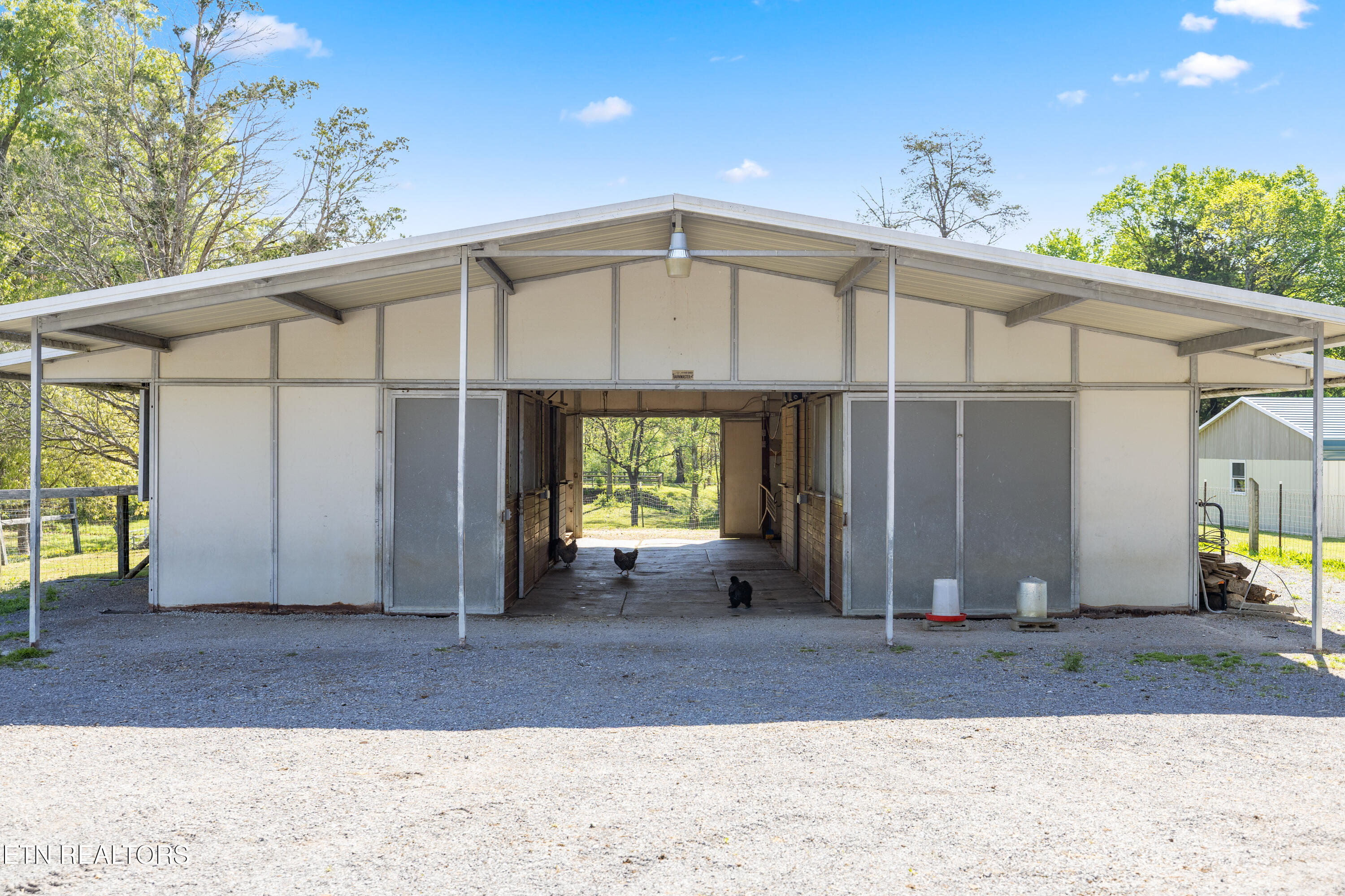 7714 Washington Pike